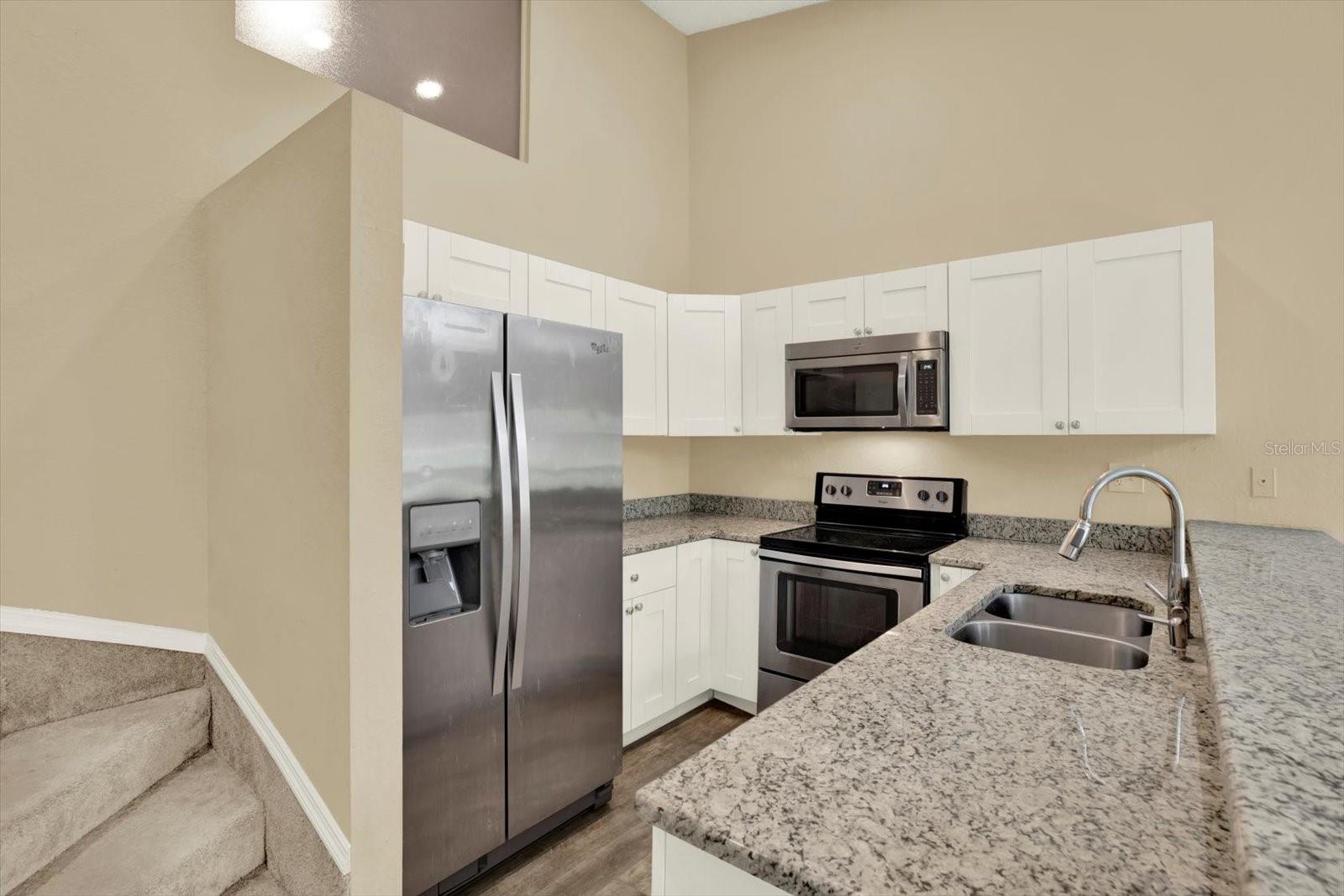 LAKE FOREST CONDO - Residential