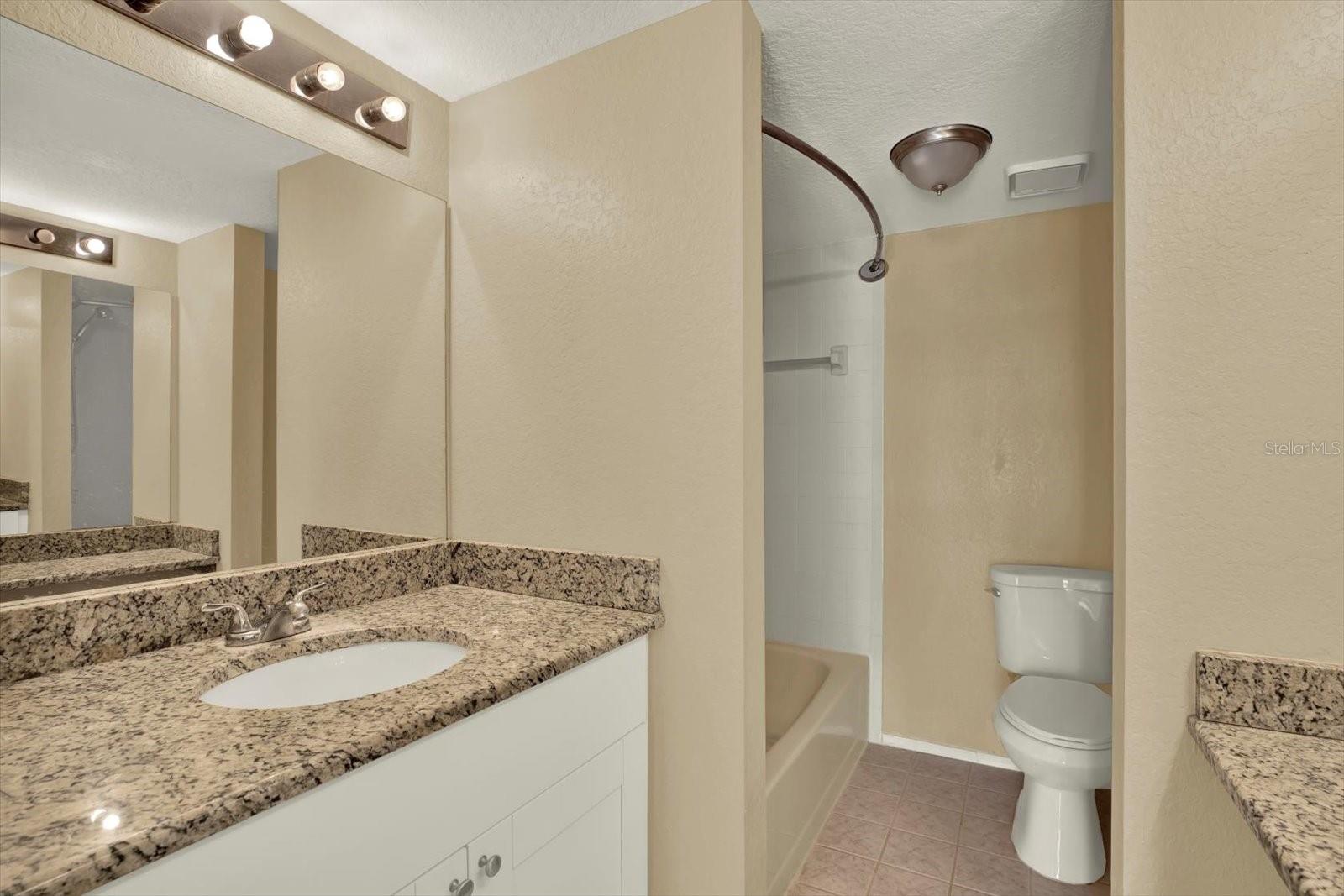 LAKE FOREST CONDO - Residential