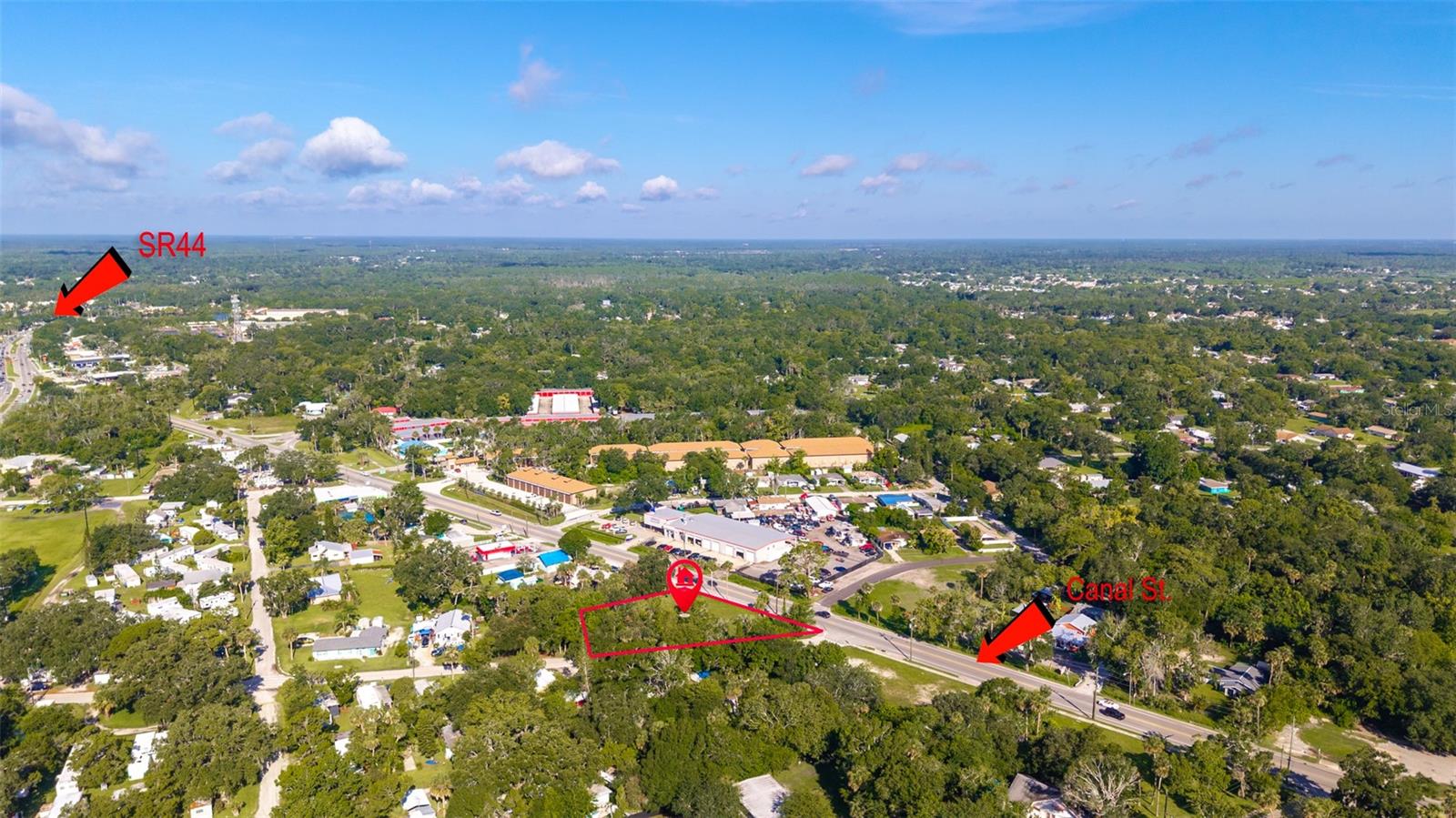 ARNOLD - Commercial Sale