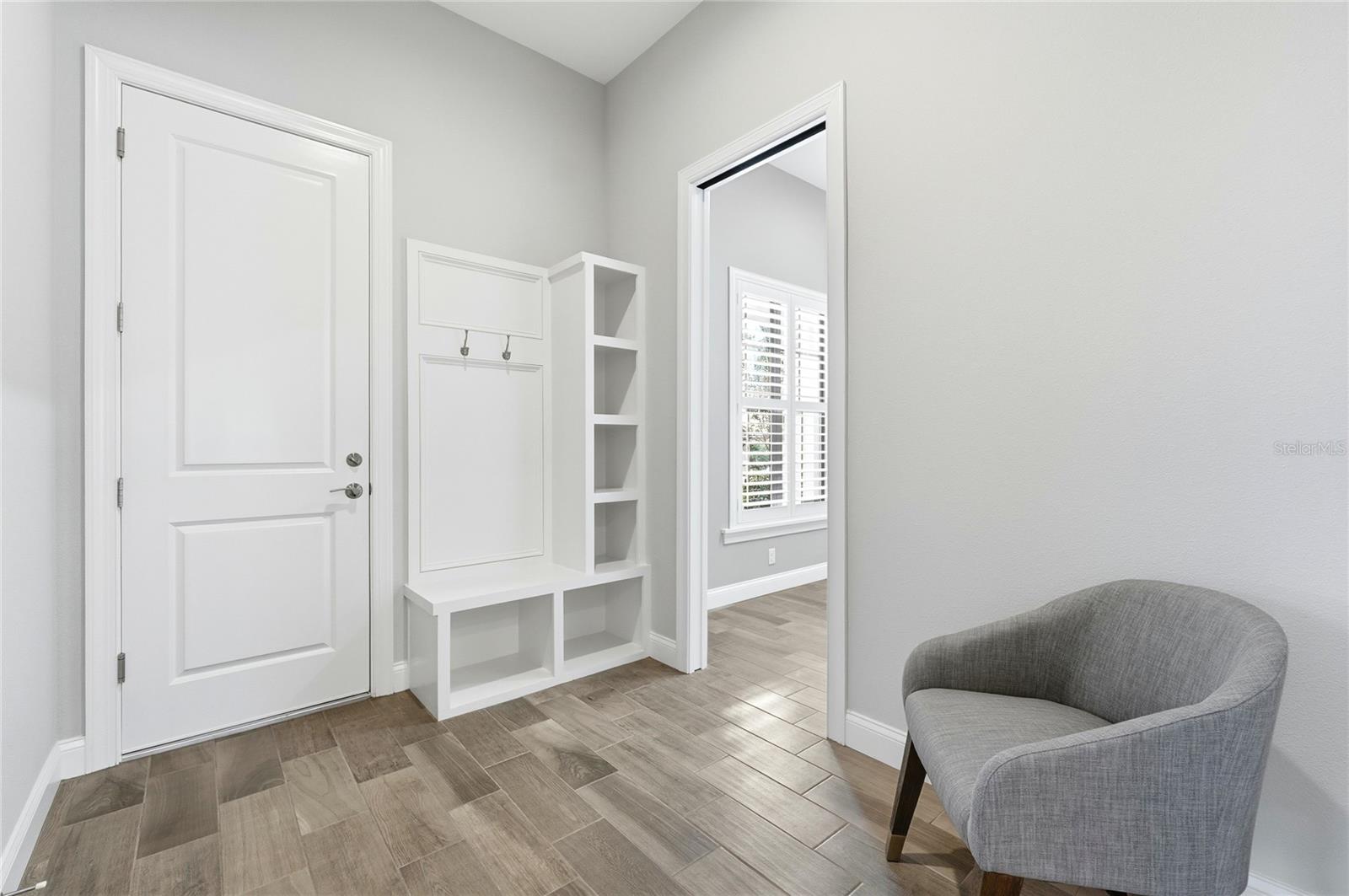 EMERALD PALMS - Residential