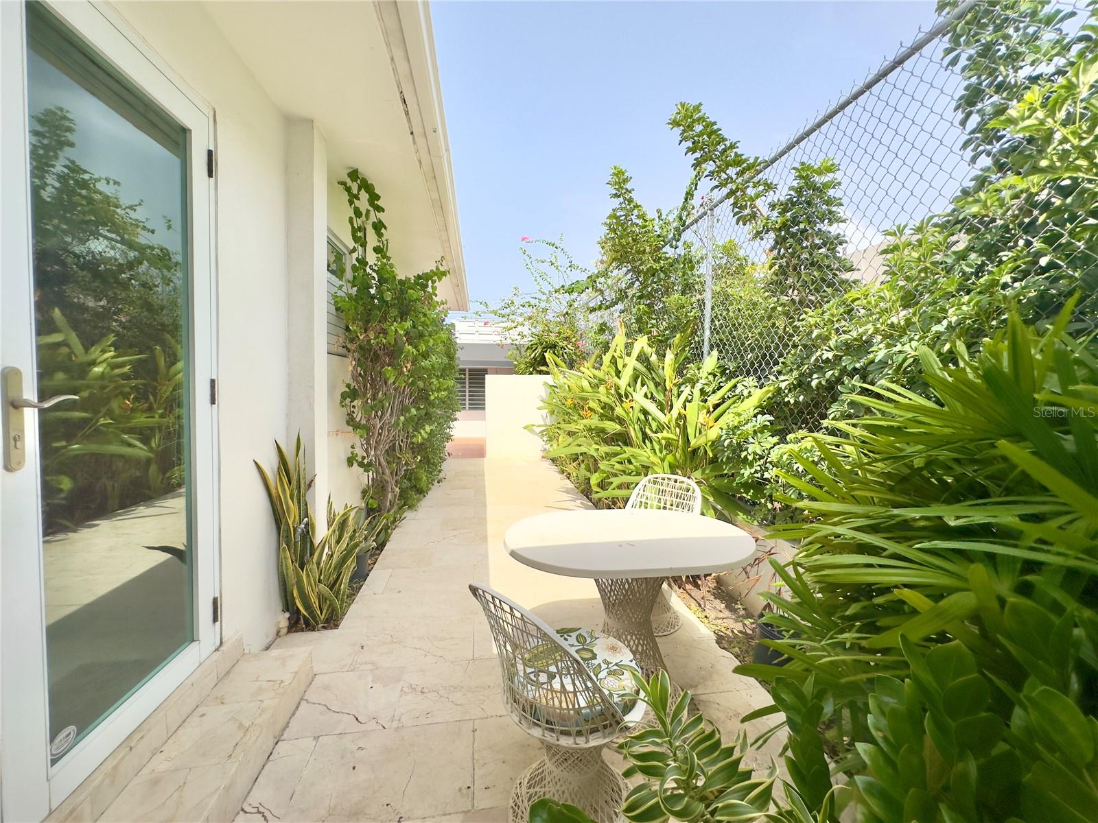 SANTA TERESITA - Residential