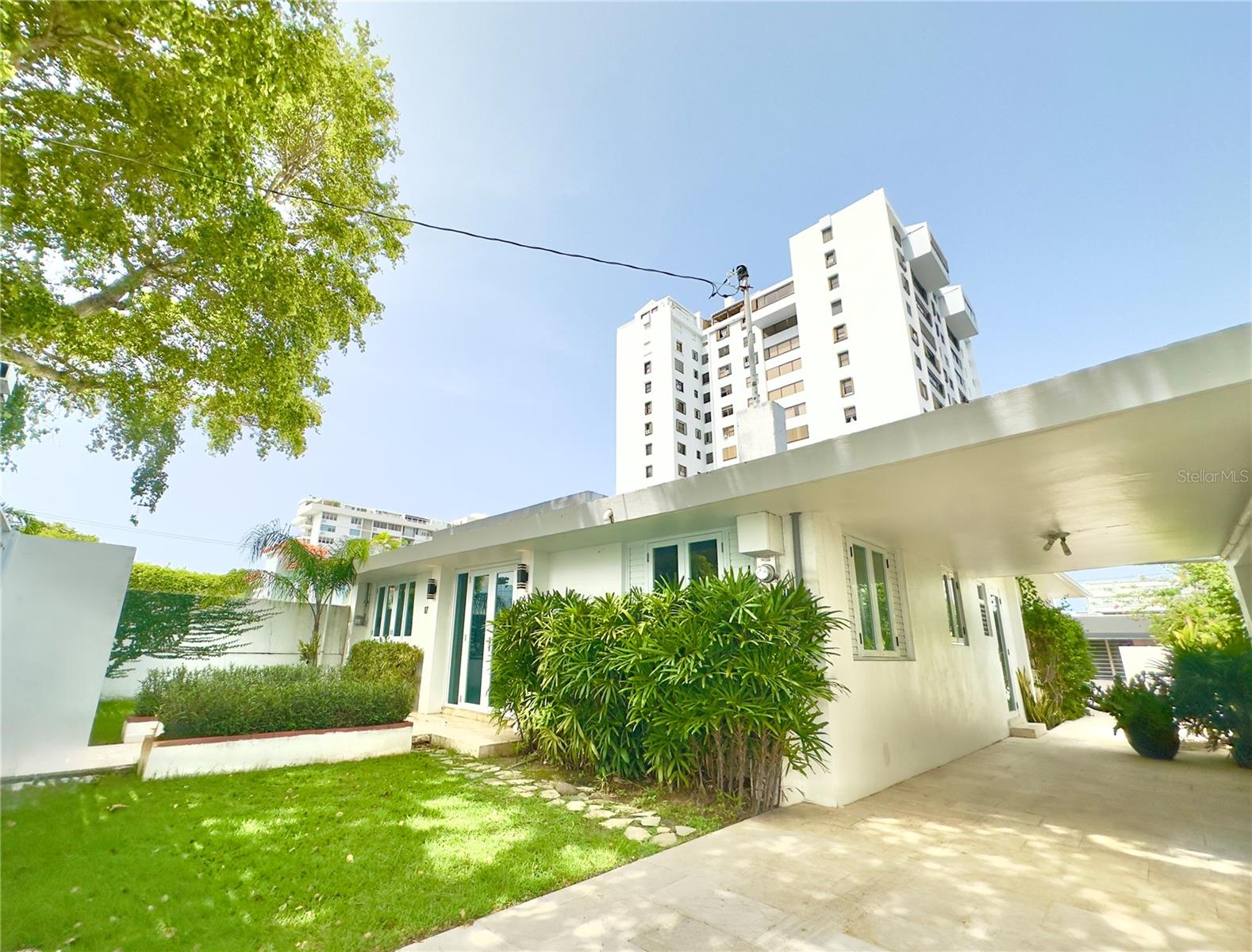 SANTA TERESITA - Residential