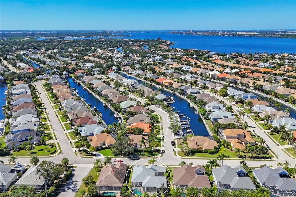 Photo of 159 Americas Cup Boulevard, Bradenton, FL 34208 (MLS # TB8438034)