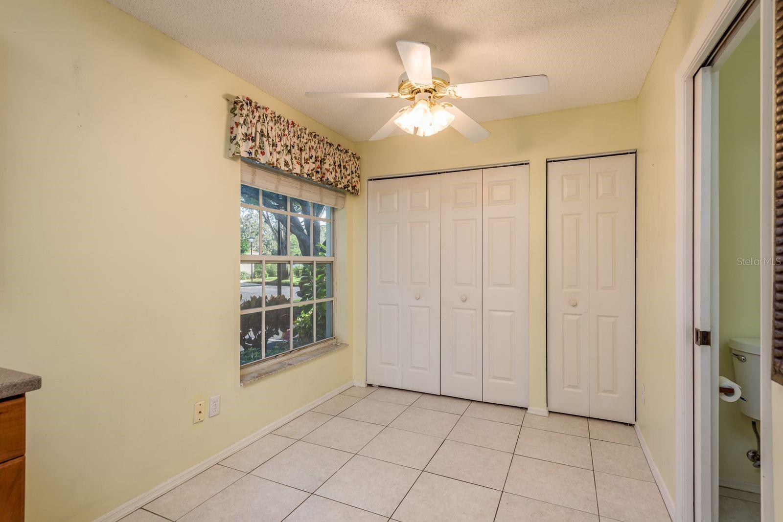 GLENBROOK EAST - Residential