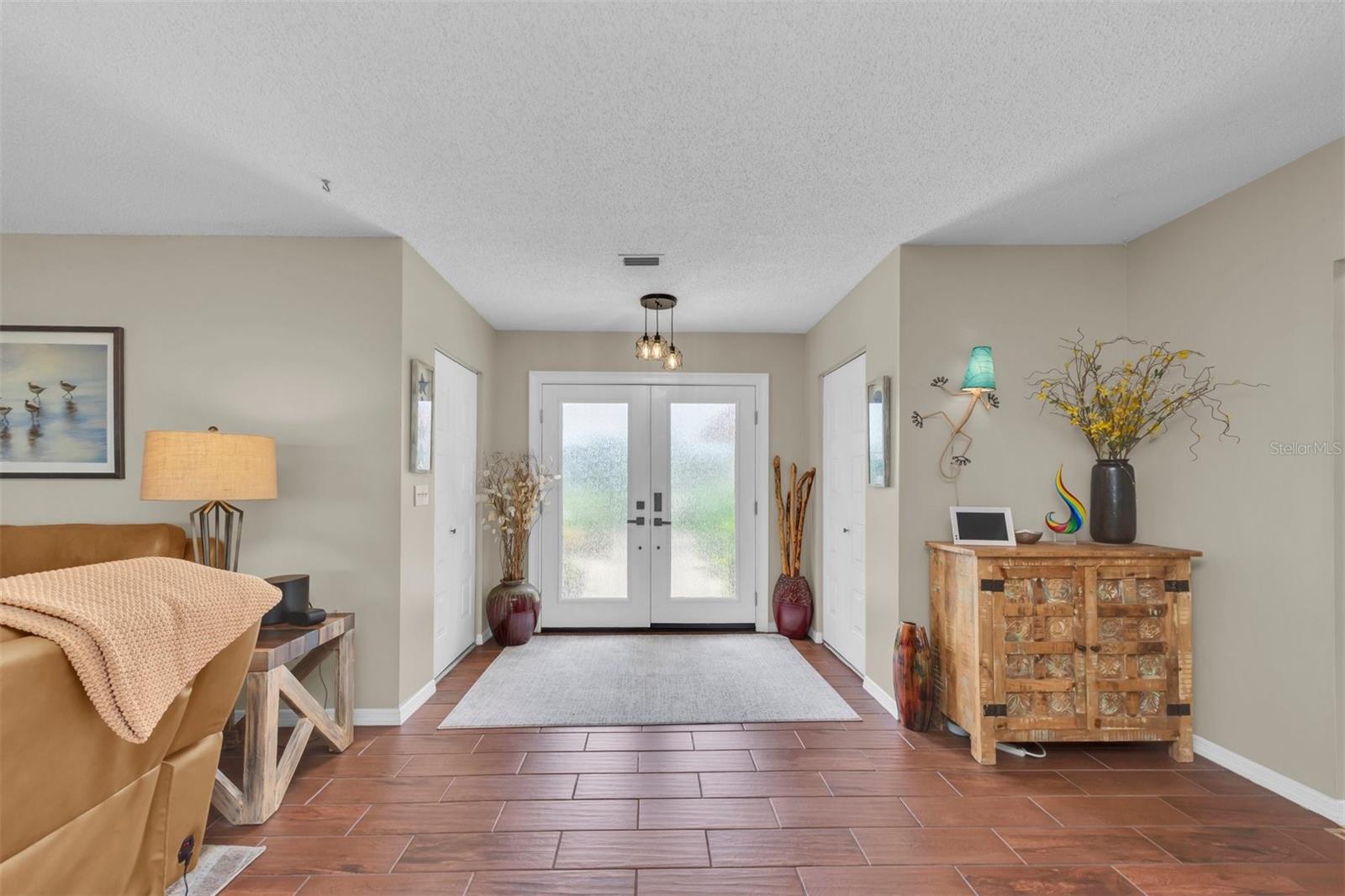 207 AMESBURY CIRCLE
