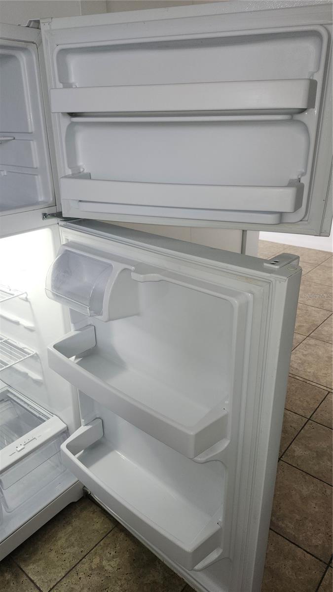 DELTONA LAKES UNIT 30 - Residential Lease