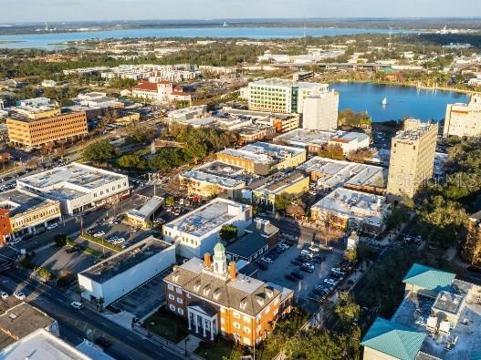 APPLEWOOD RESERVE - Residential