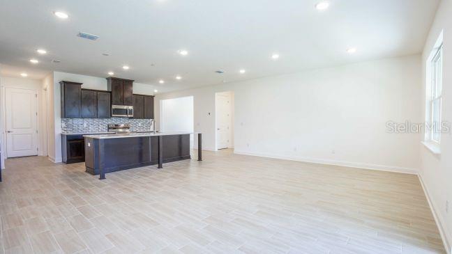 APPLEWOOD RESERVE - Residential