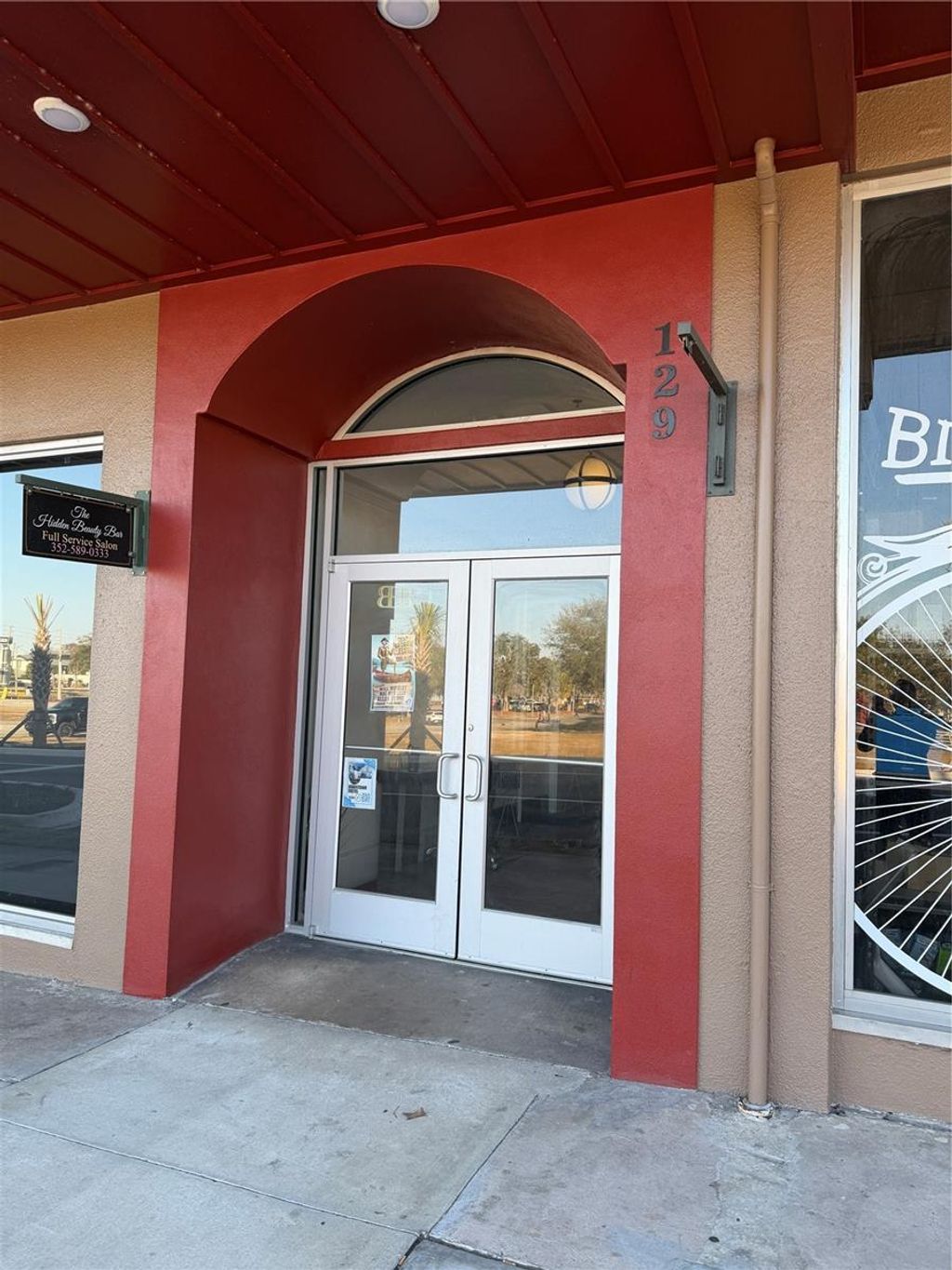 Photo of 129 N Grove Street #C, Eustis, FL 32726 (MLS # O6381289)