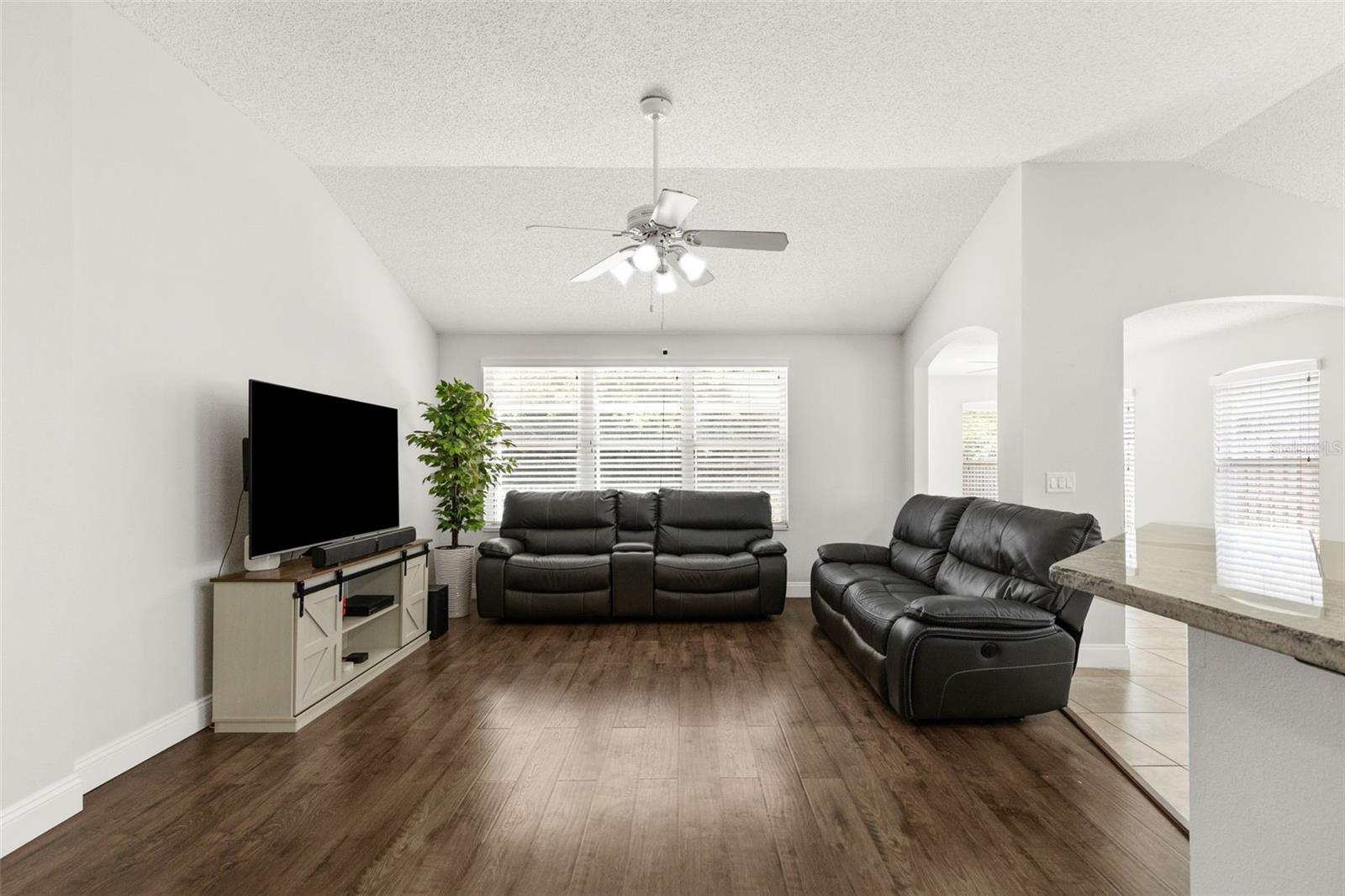 VILLAROSA PH 1B1 - Residential