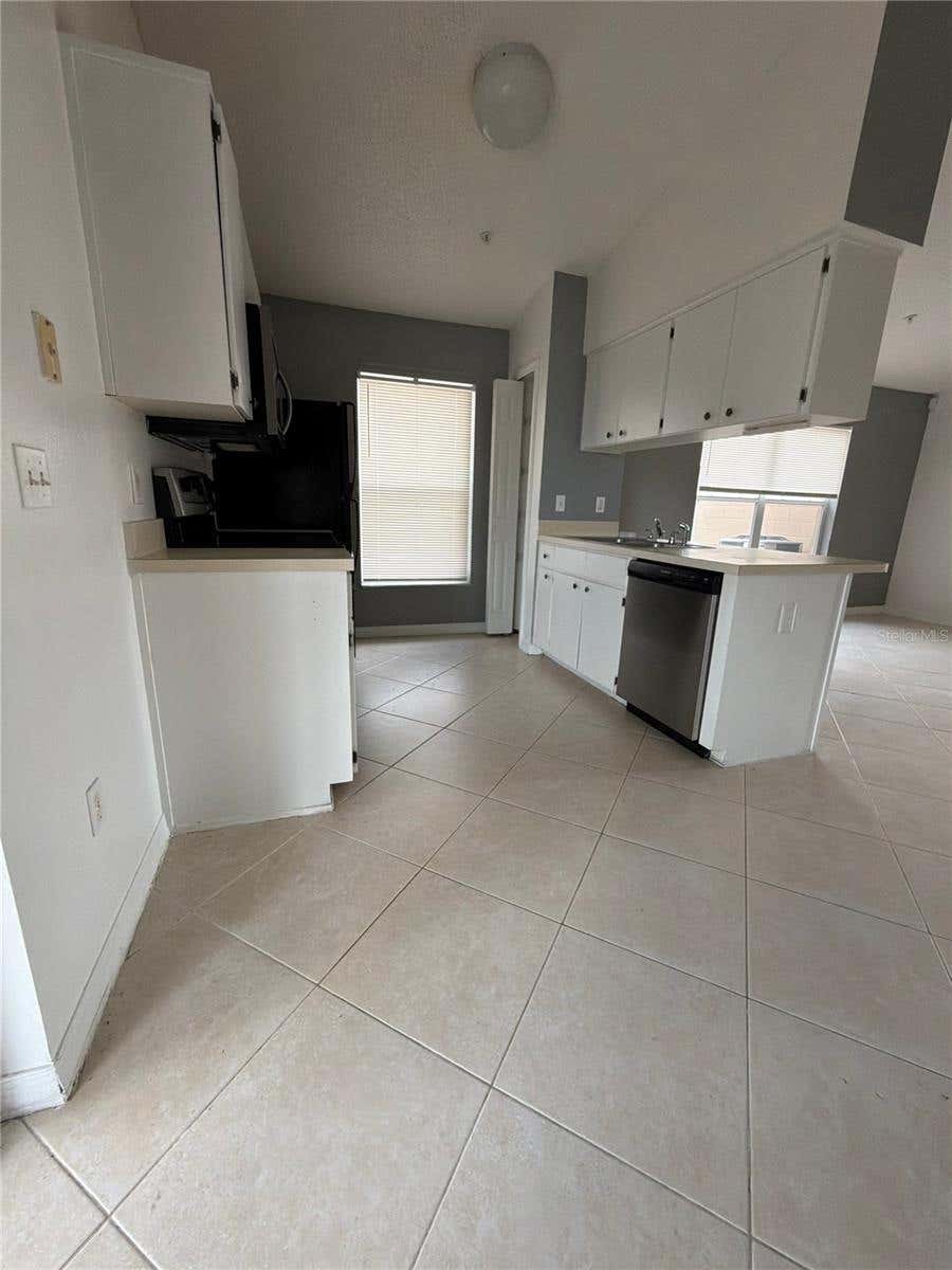 Photo of 13855 Glasser Avenue, Orlando, FL 32826 (MLS # O6431694)