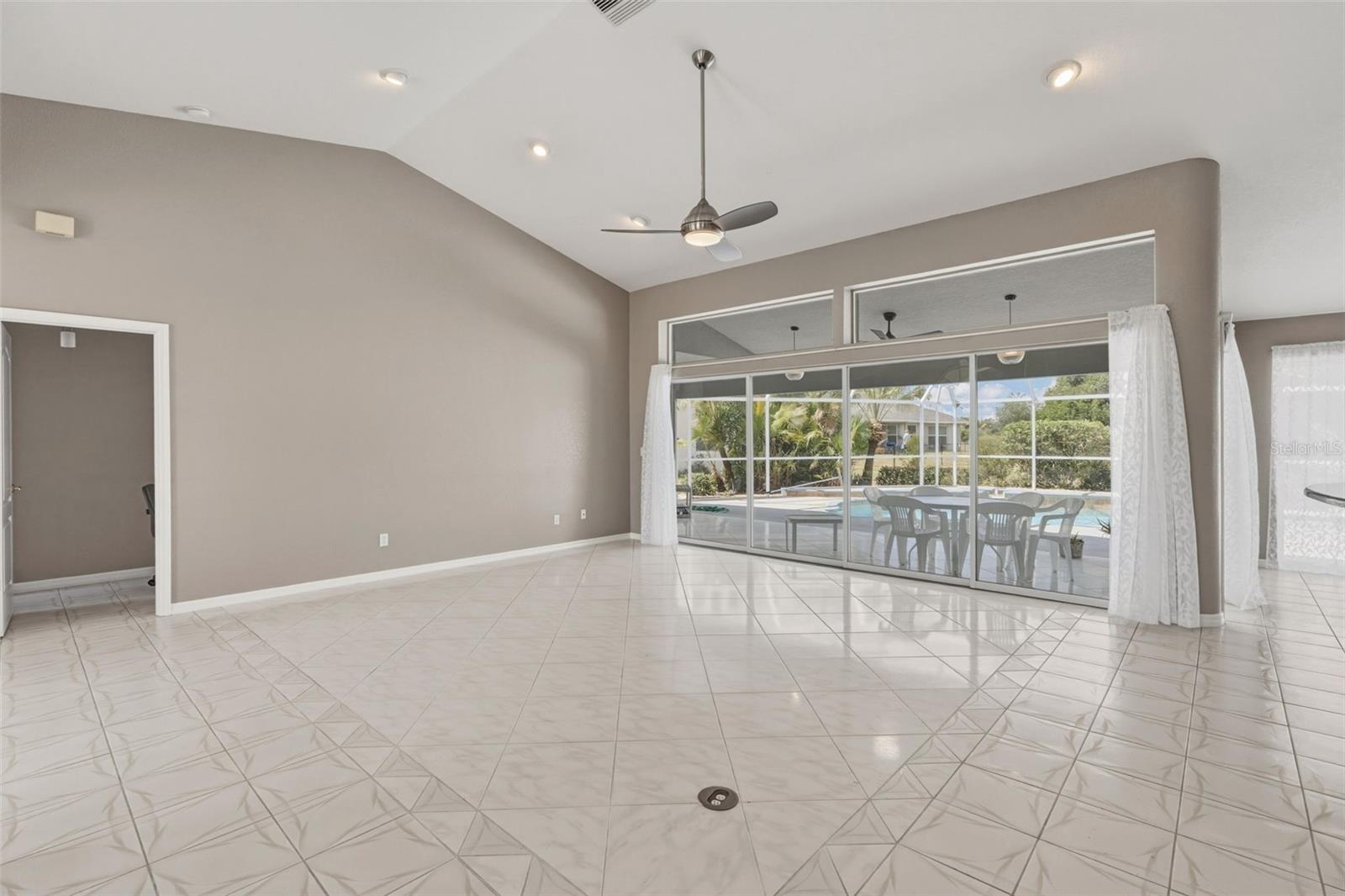PUNTA GORDA ISLES SEC 23 - Residential