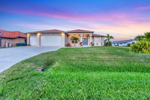 A home in PORT CHARLOTTE