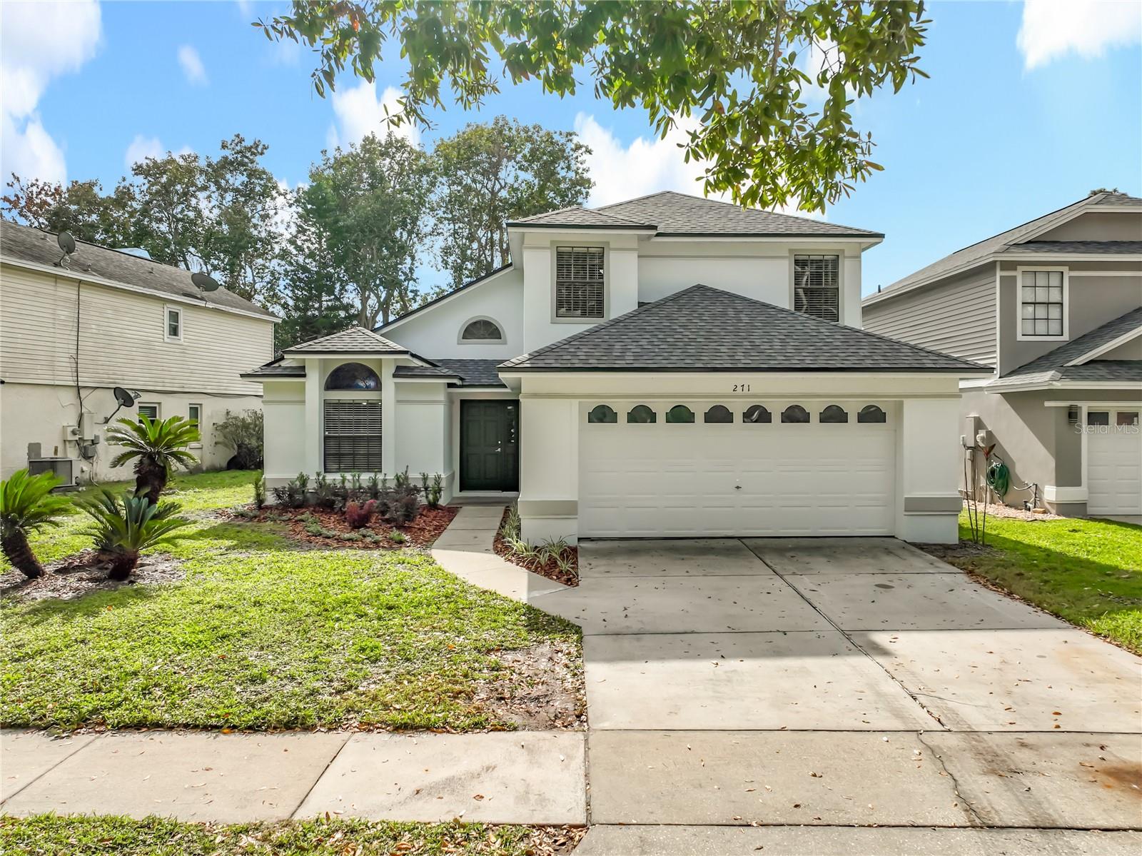 RESERVE AT THE CROSSINGS PH 2 THE - Residential