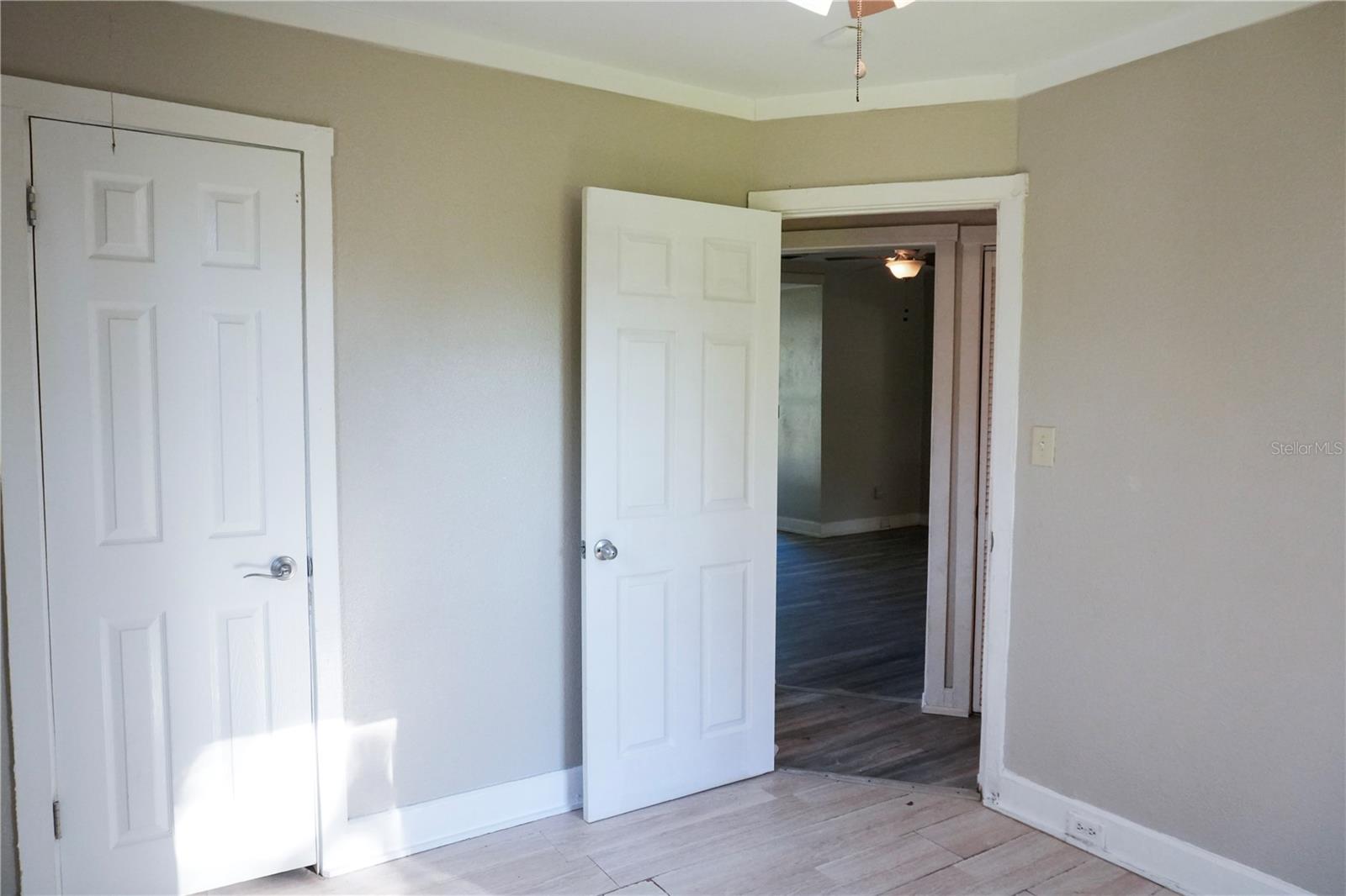 HOME ACRES UNIT 01 - Residential