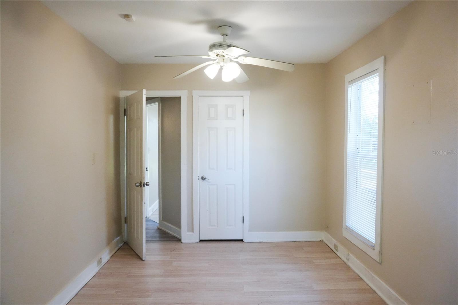 HOME ACRES UNIT 01 - Residential