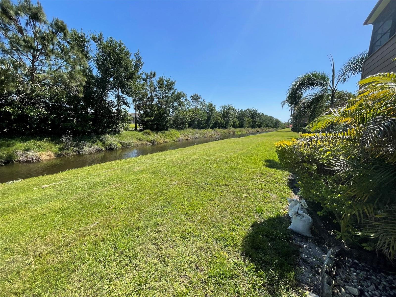 SUNRISE GOLF CLUB PH III - Residential