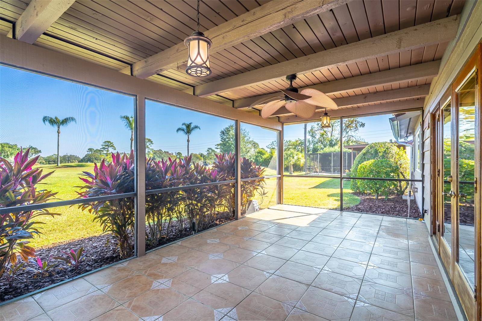 WEKIVA CLUB ESTATES SEC 01 - Residential