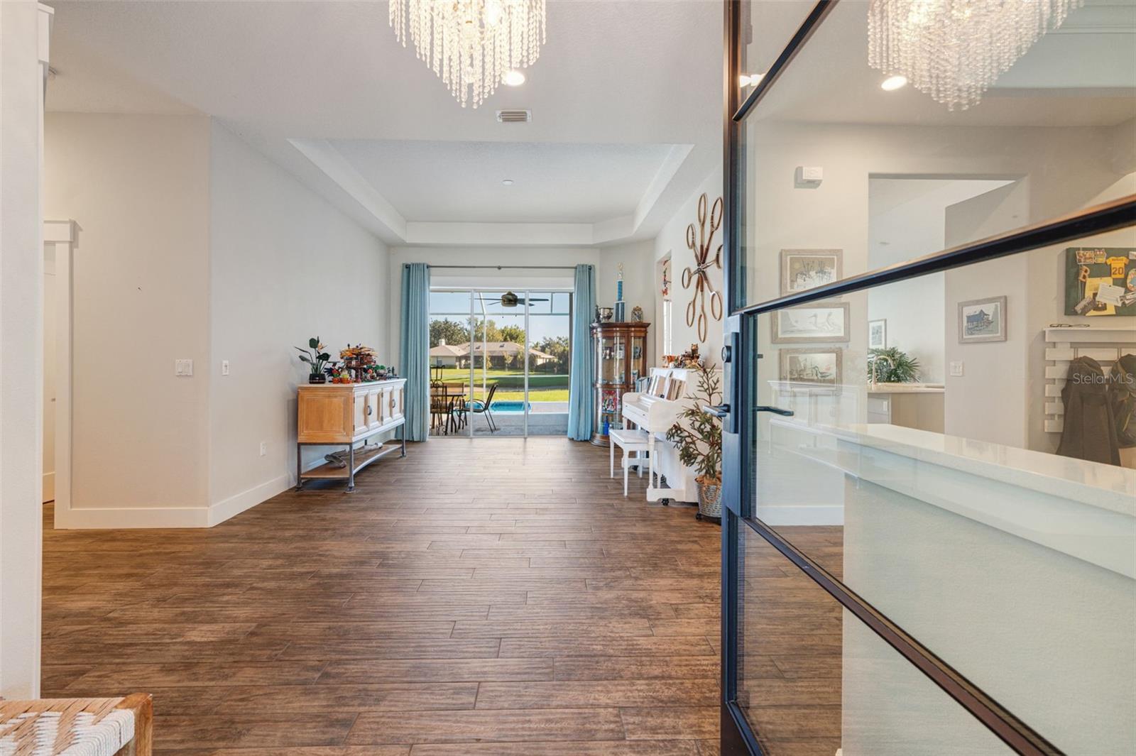 COUNTRY CREEK - Residential