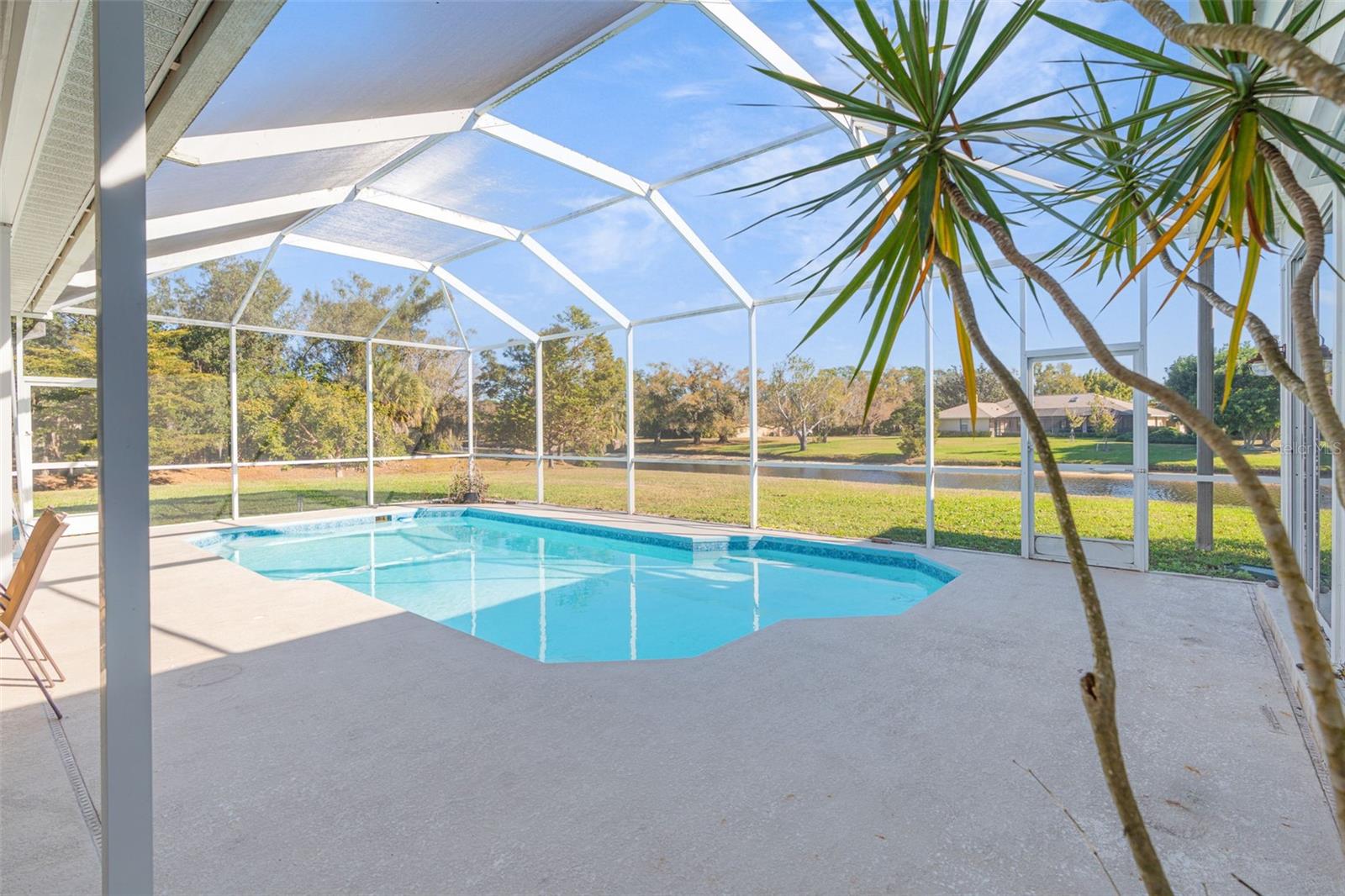 COUNTRY CREEK - Residential