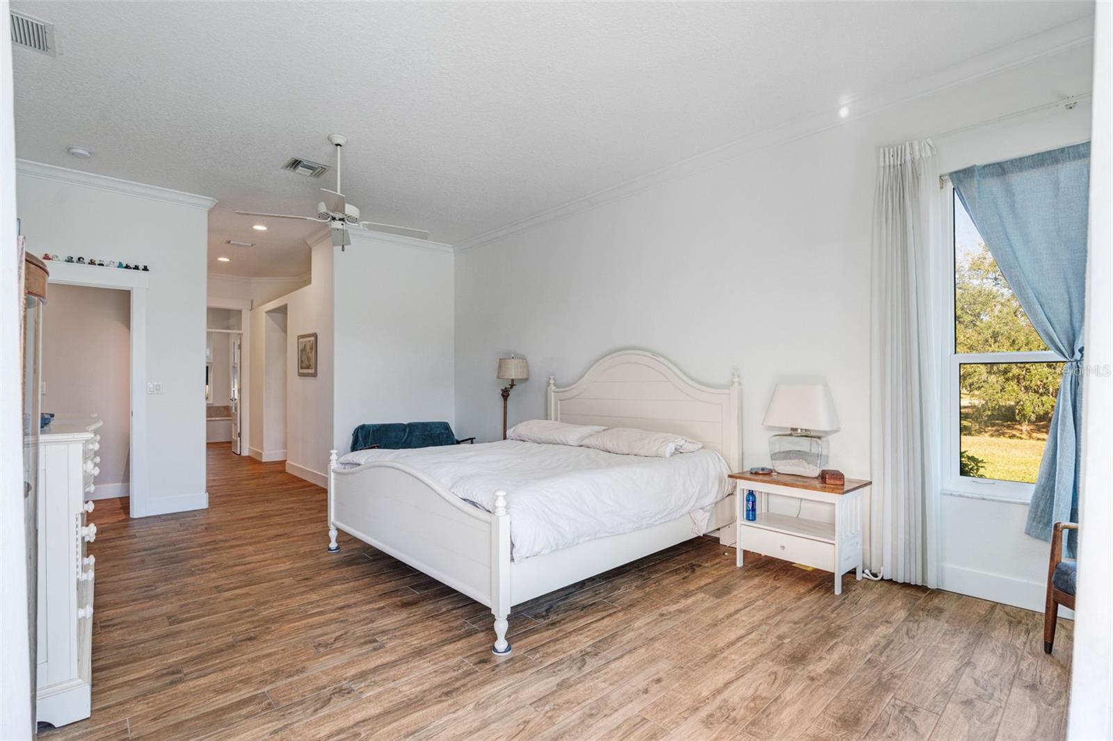 COUNTRY CREEK - Residential