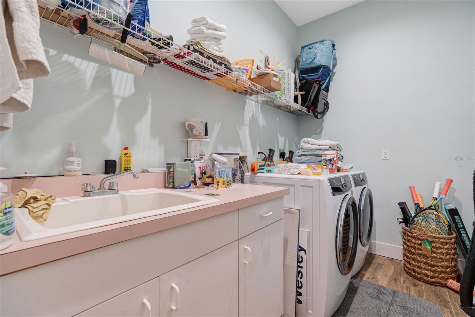 COUNTRY CREEK - Residential