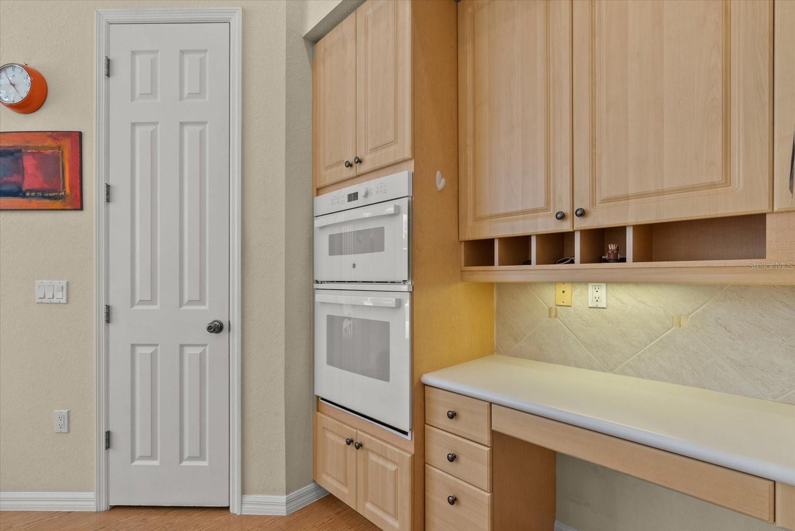LAUREL OAK PARK - Residential