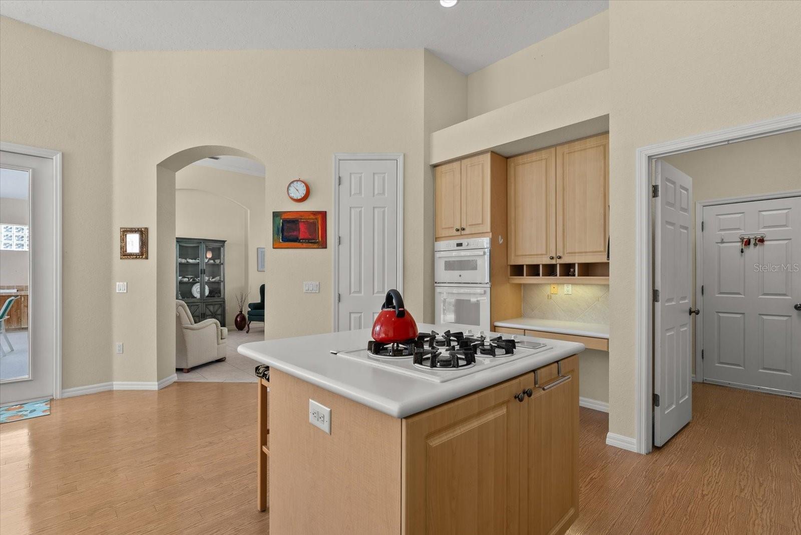 LAUREL OAK PARK - Residential