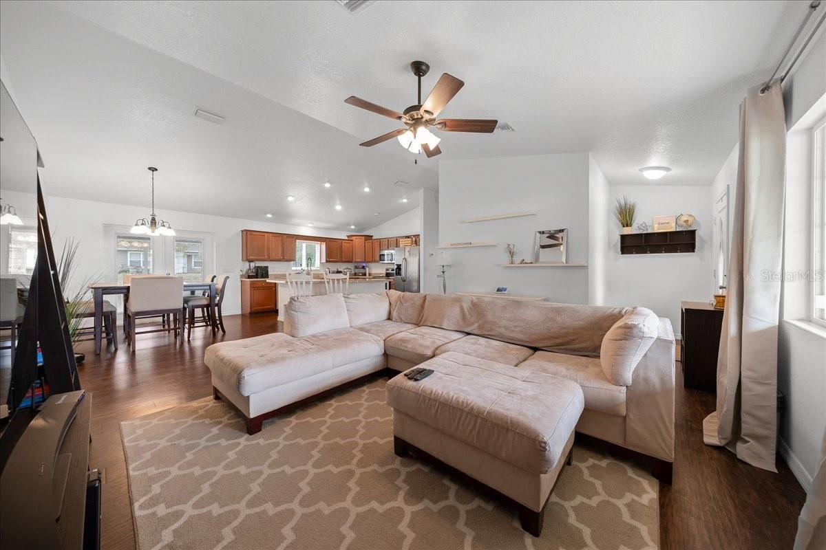 ORANGE BLOSSOM HILLS UN 8 - Residential