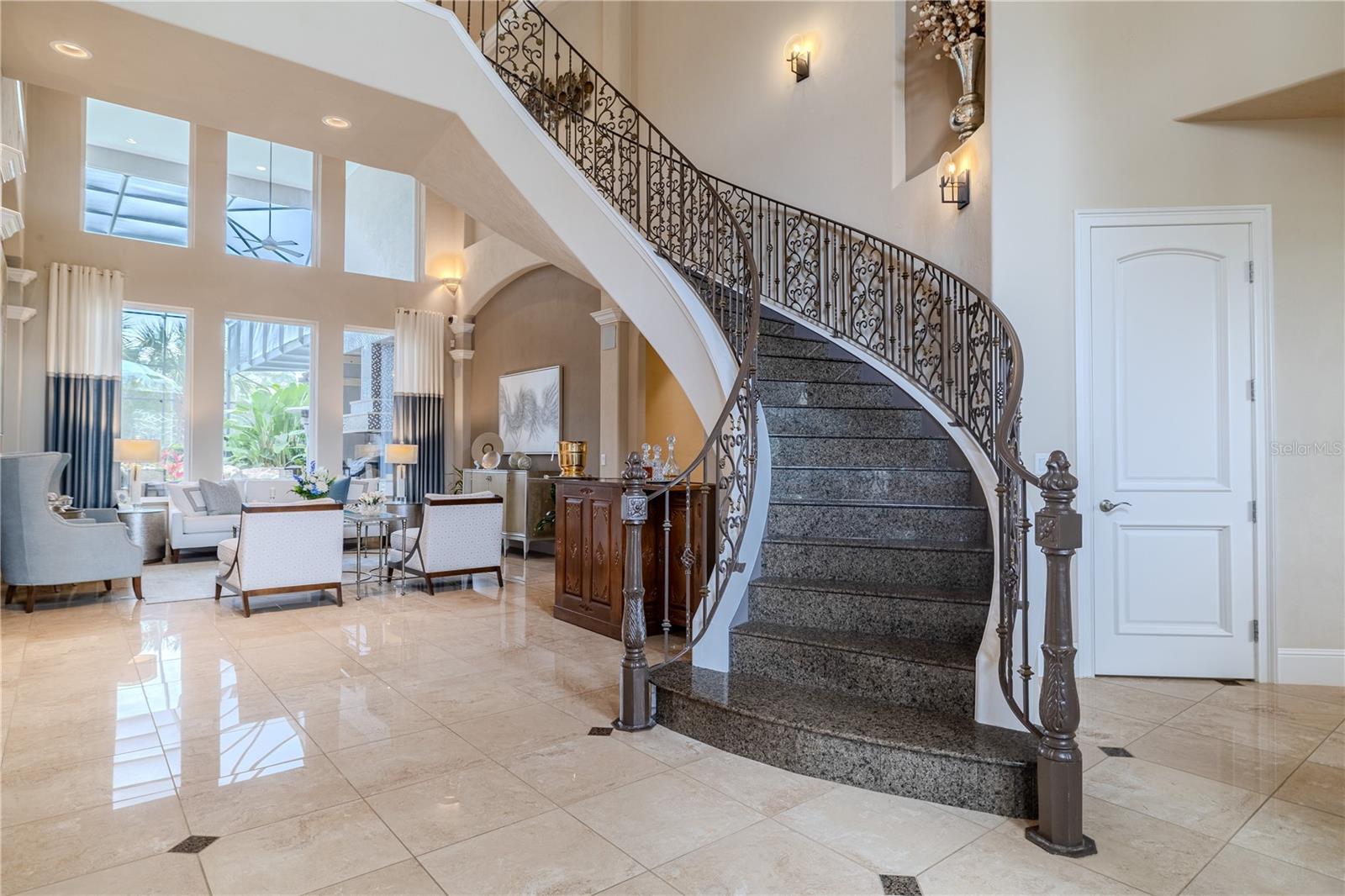1117 OXBRIDGE LANE