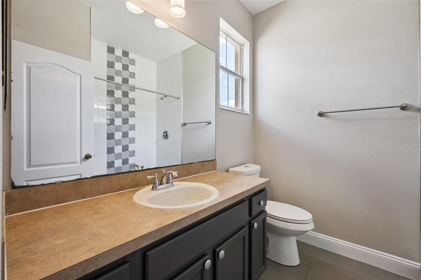 DANIELS LANDING - Residential Lease