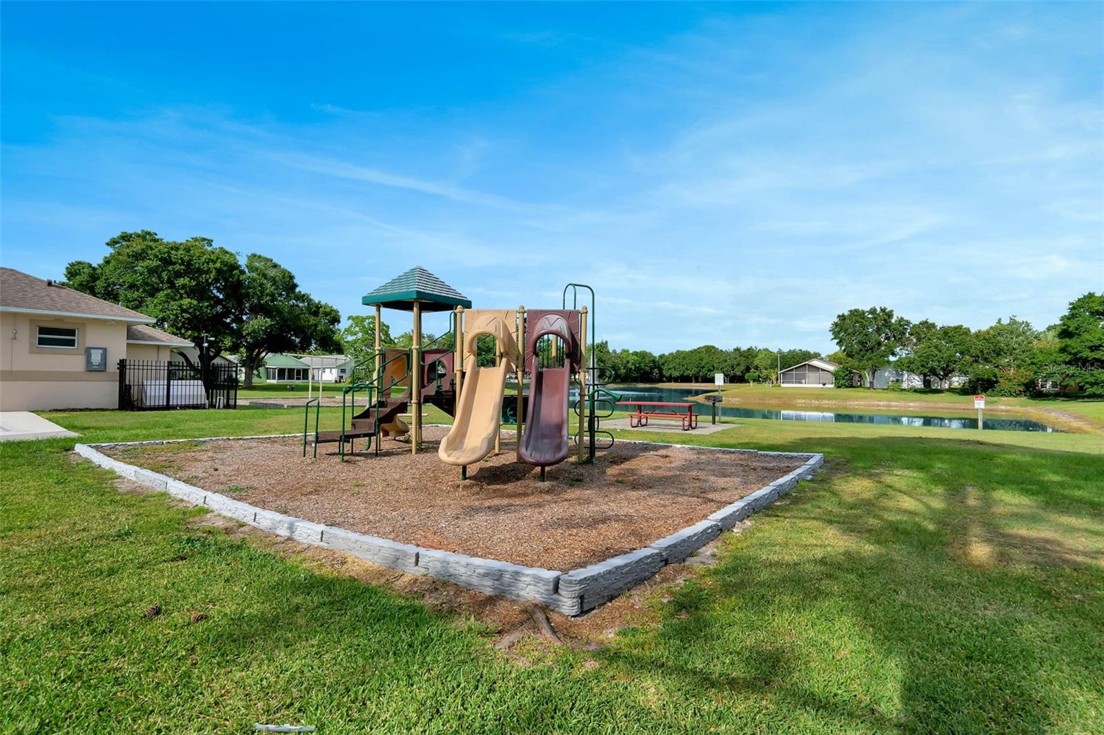 DANIELS LANDING - Residential Lease