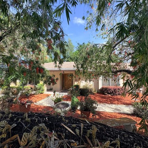 Photo of 9004 Hogans Bend, Tampa, FL 33647 (MLS # TB8489705)
