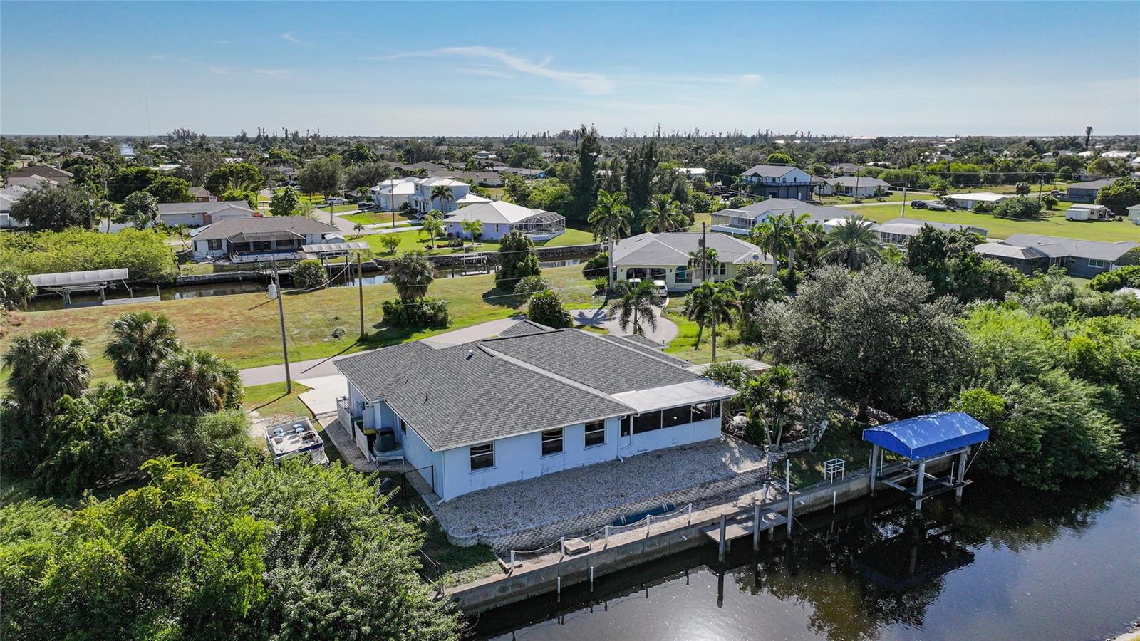 CHARLOTTE PARK - Residential