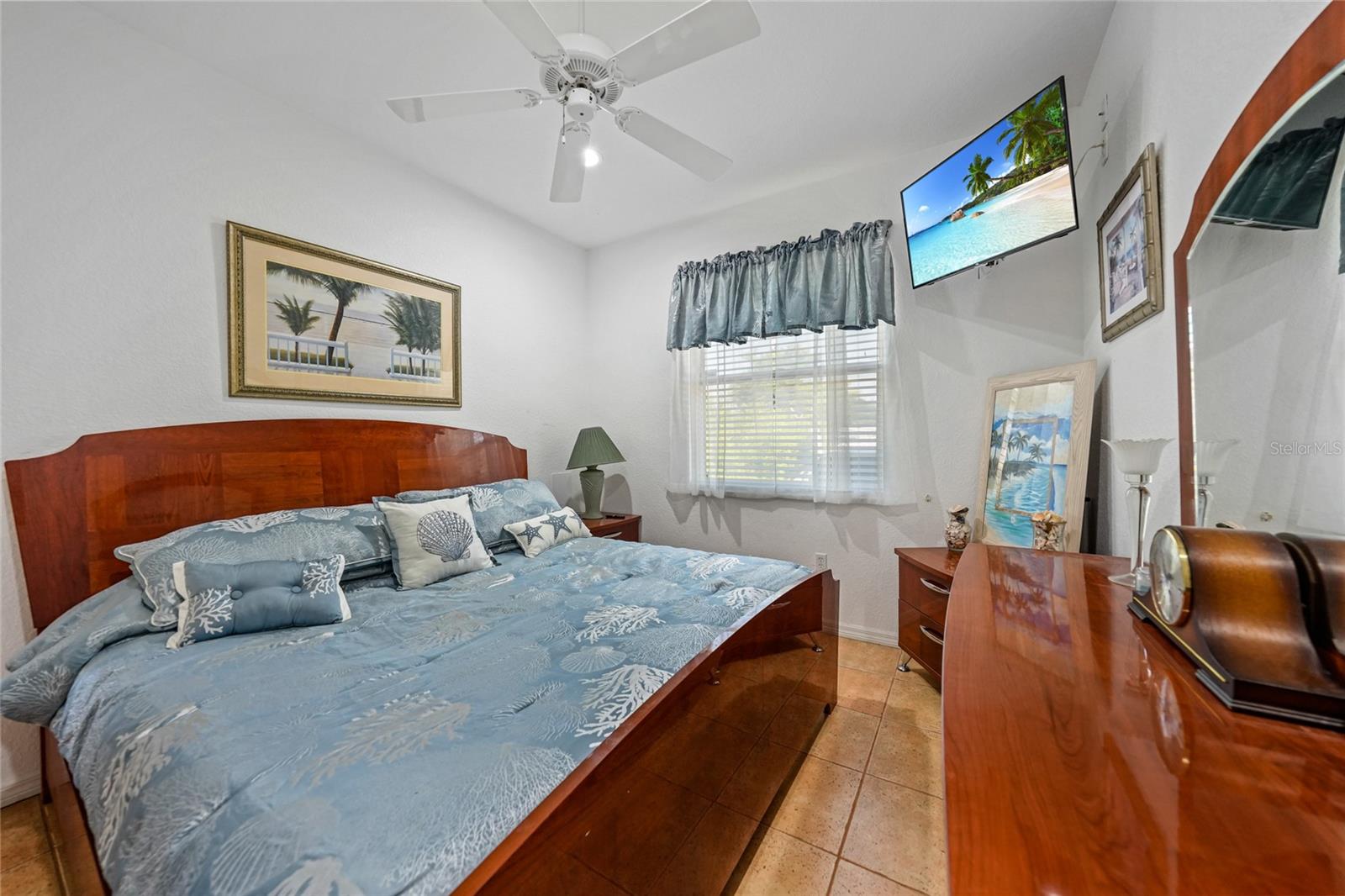 CHARLOTTE PARK - Residential