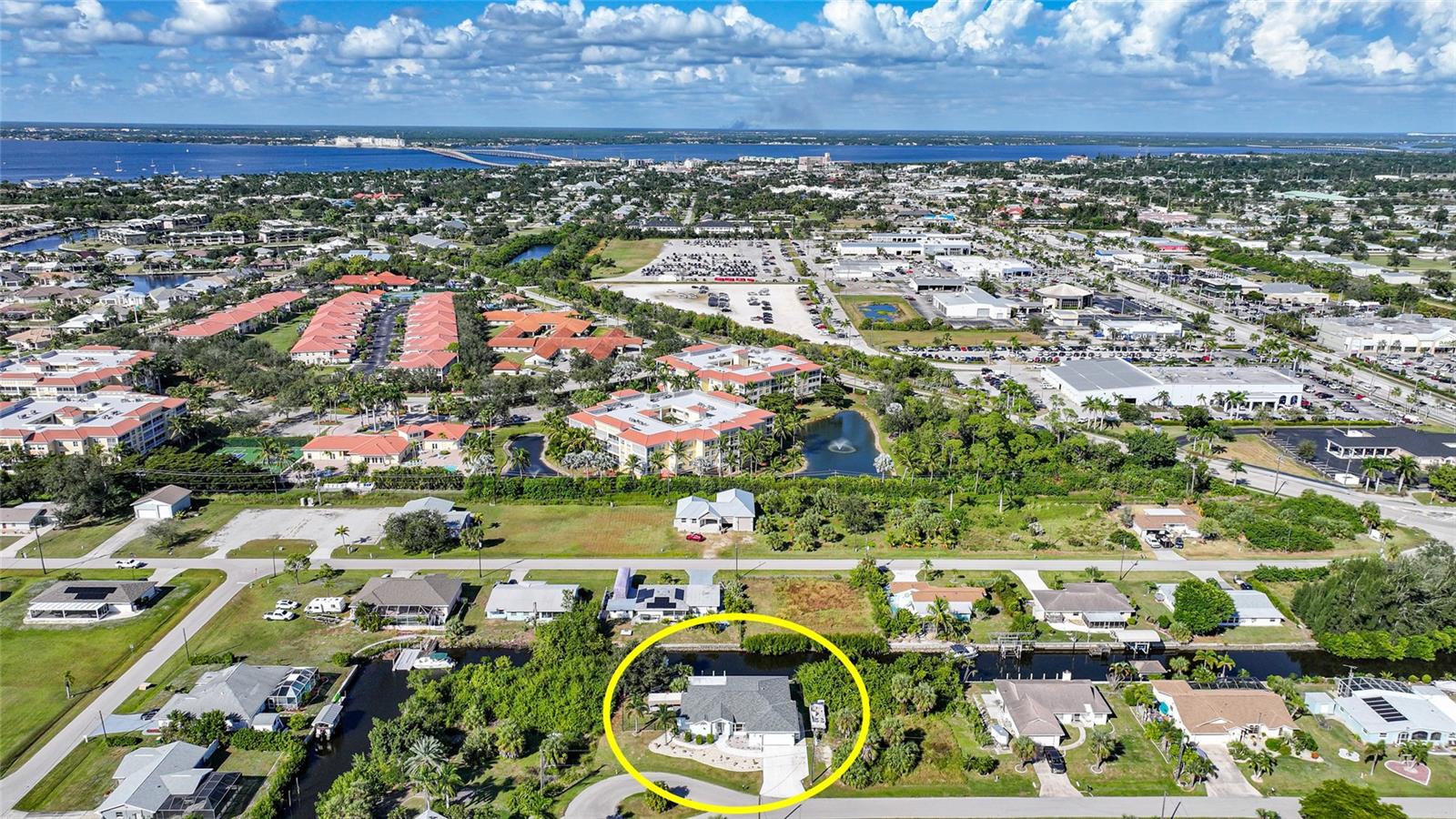 CHARLOTTE PARK - Residential