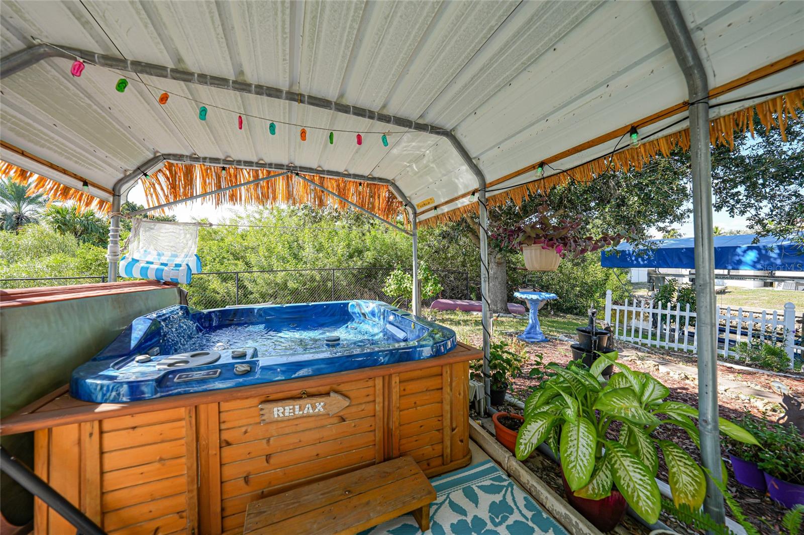 CHARLOTTE PARK - Residential