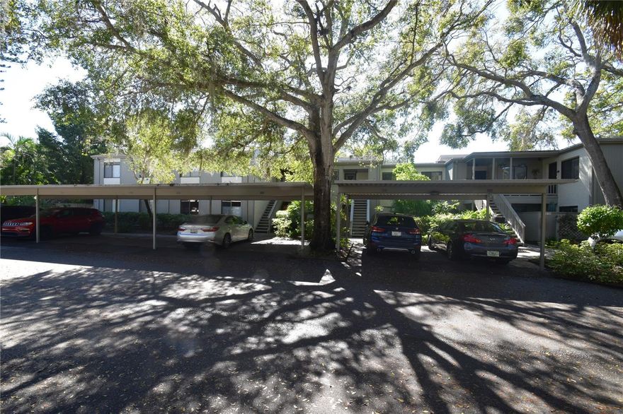 ***AVAILABLE MAY THROUGH SEPTEMBER, 2026*** First floor 3 bedroom 2 bath. Condo is set up for a 2 bed 2 bath with den. Wait till you see grounds. This gated community is huge...Pelican Cove is a 75-acre gated, vibrant, waterfront community nestled among manicured tropical foliage truly offering something for everyone. Abundant amenities include an 86-slip boat harbor with sailboat water, excellent rates, and a launch dock for kayaks and canoes, 6 heated swimming pools, hot tub, 3 clubhouses, 4 lighted tennis courts, shuffleboard, basketball, dog walk area, 5.5 miles of walking trails and boardwalks as well as fishing gazebos, water exercise classes, exercise facilities, 2 art studios and a pottery classroom. Take classes at Pelican Cove University or join one of the more than 37 clubs for photography, fiber art, bike riding, yoga, Tai Chi, culinary arts, and card clubs. Woodworking, sculpting and evening jazz & classical music concerts round out the active lifestyle. Pelican Cove, the ultimate adult sanctuary, continues to be recognized and win awards for its landscaping and its superior management. Minutes from SIESTA KEY BEACH, restaurants, shopping.