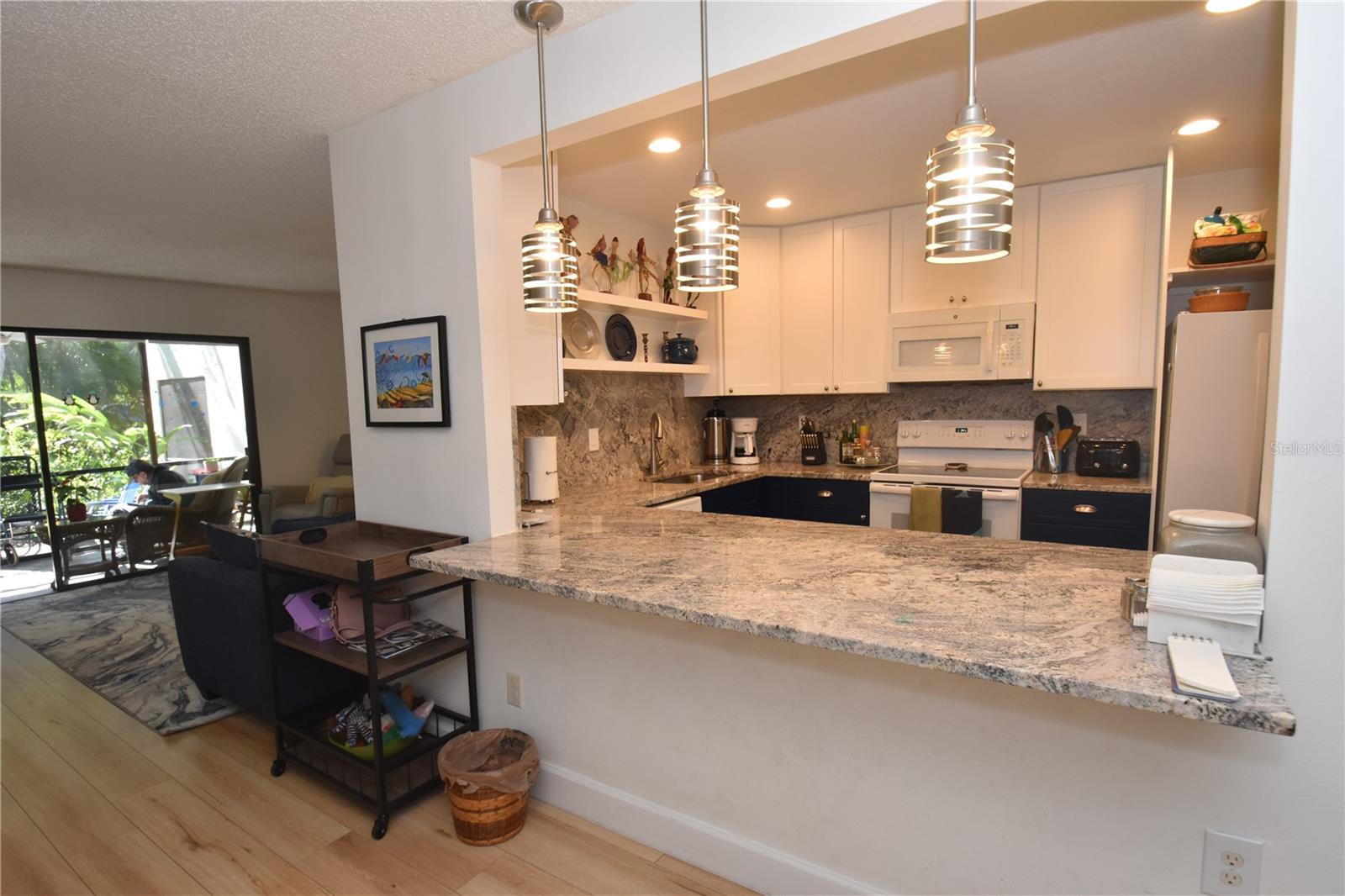 PELICAN COVE XI - Residential Lease