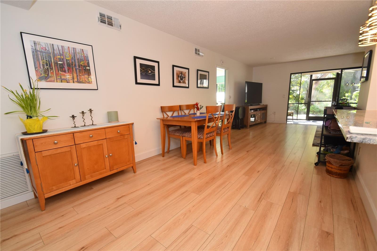 PELICAN COVE XI - Residential Lease