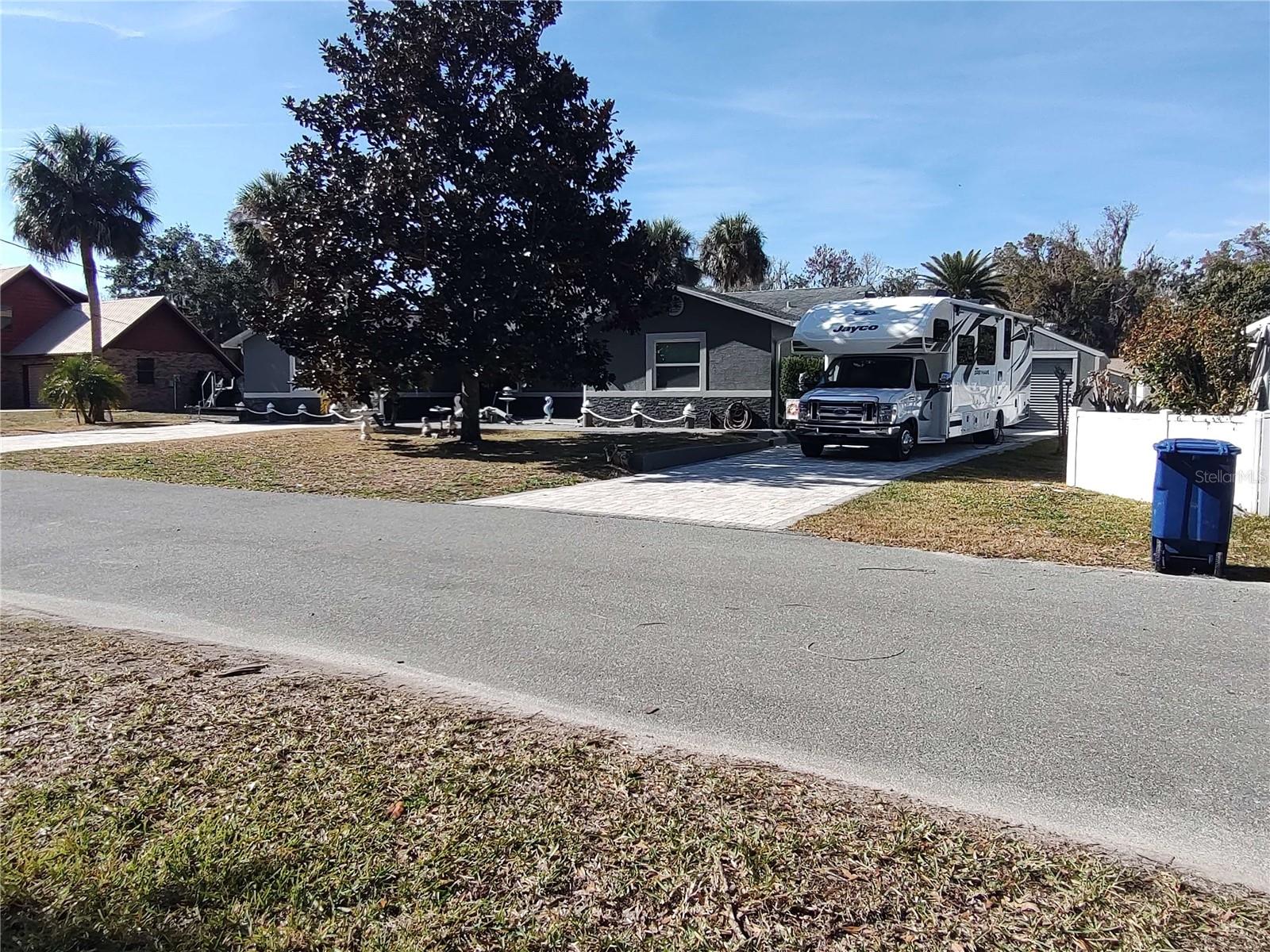 1201 NW 5TH TERRACE