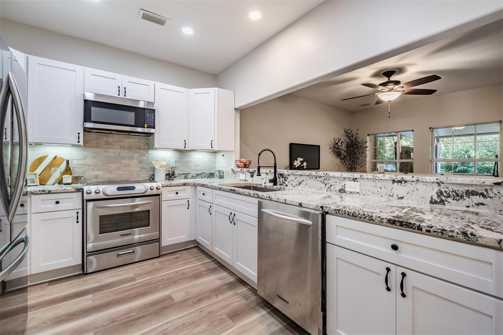 VILLAGE OF SAFETY HARBOR - Residential