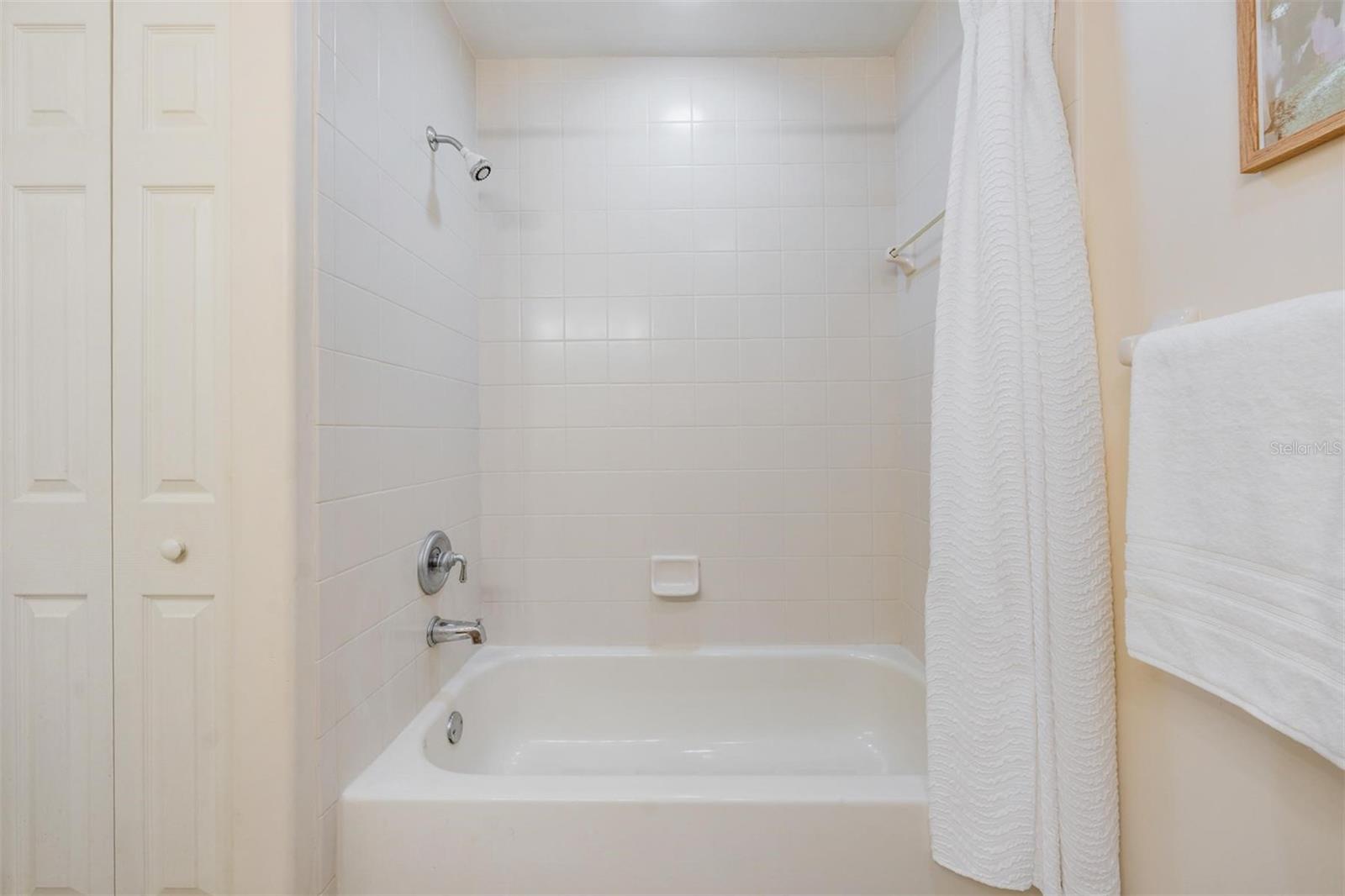 VILLAGE OF SAFETY HARBOR - Residential