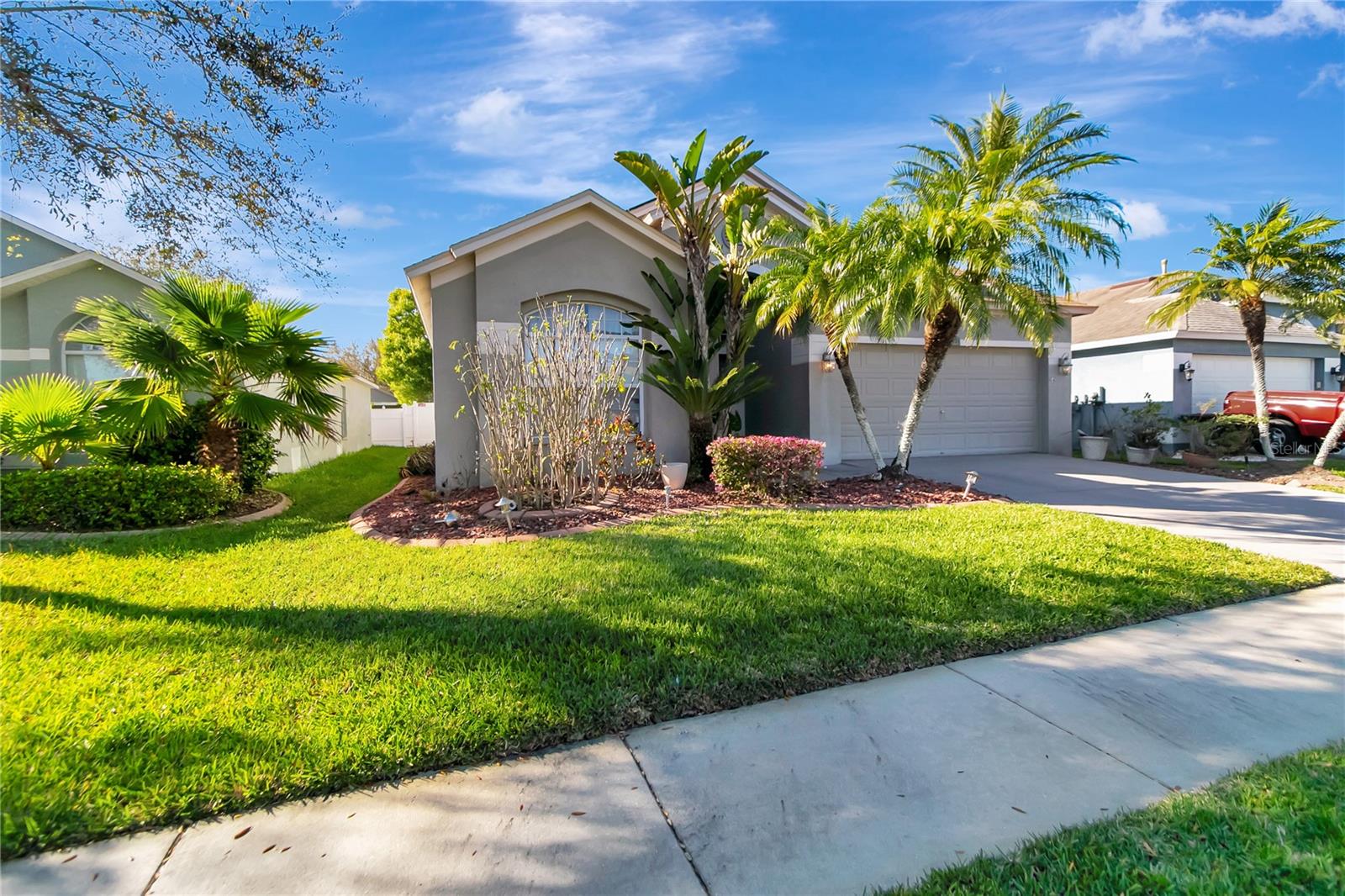 1453 APPLETON PLACE