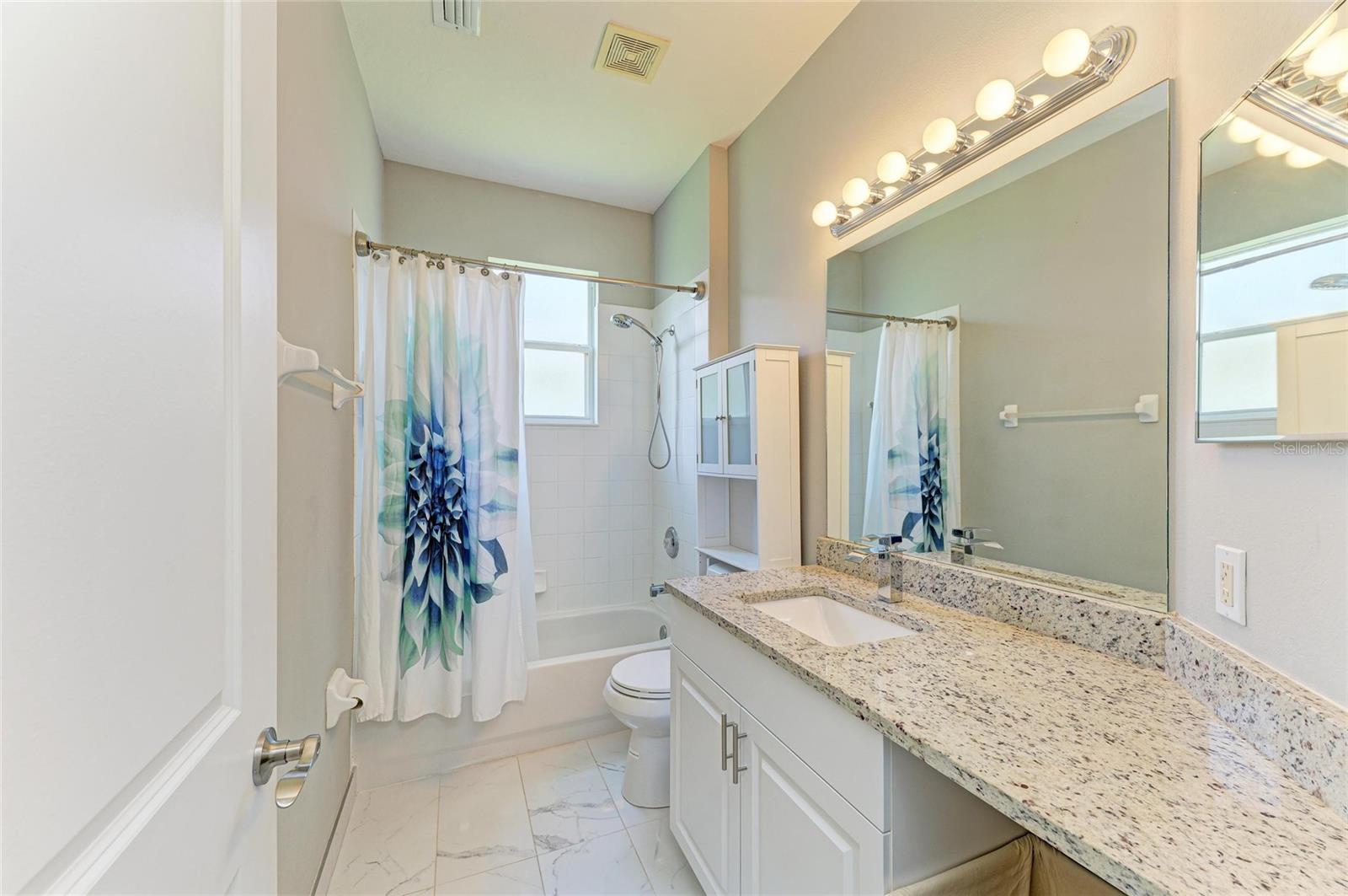 OAKLEY PLACE - Residential