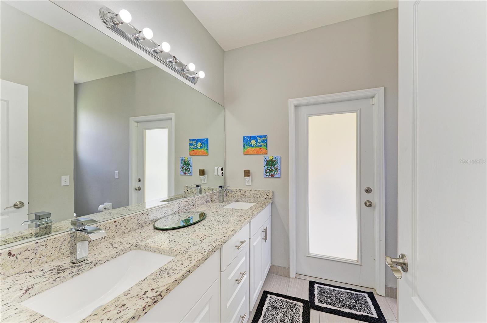 OAKLEY PLACE - Residential