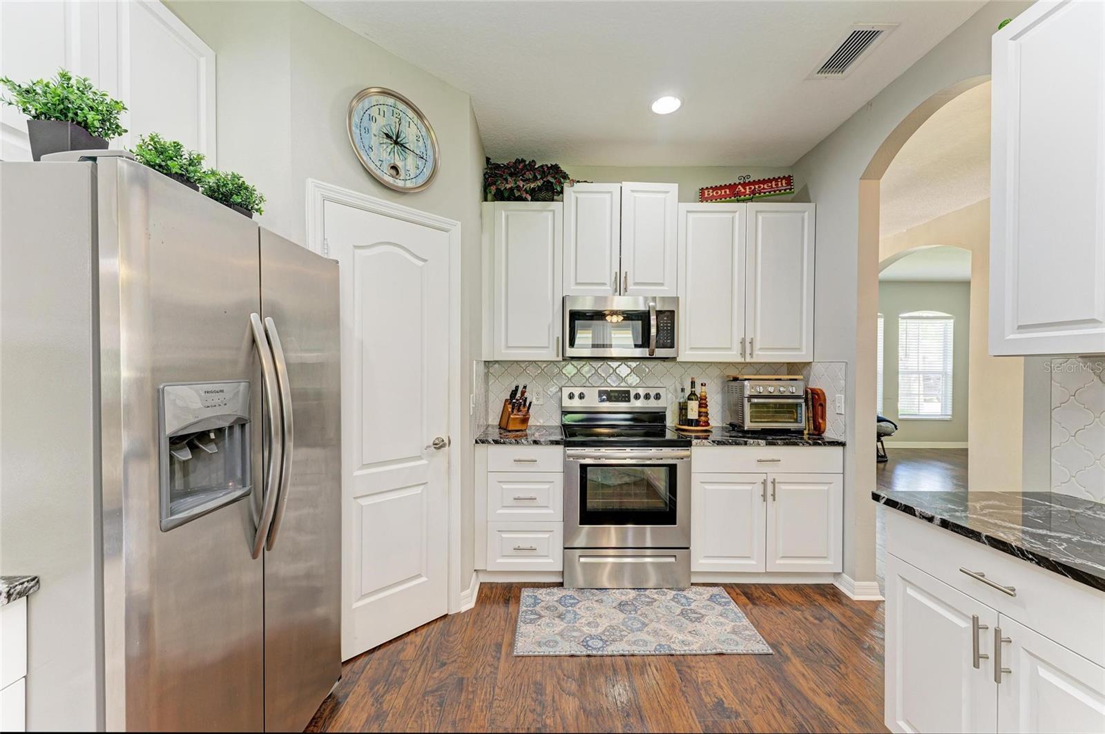 OAKLEY PLACE - Residential