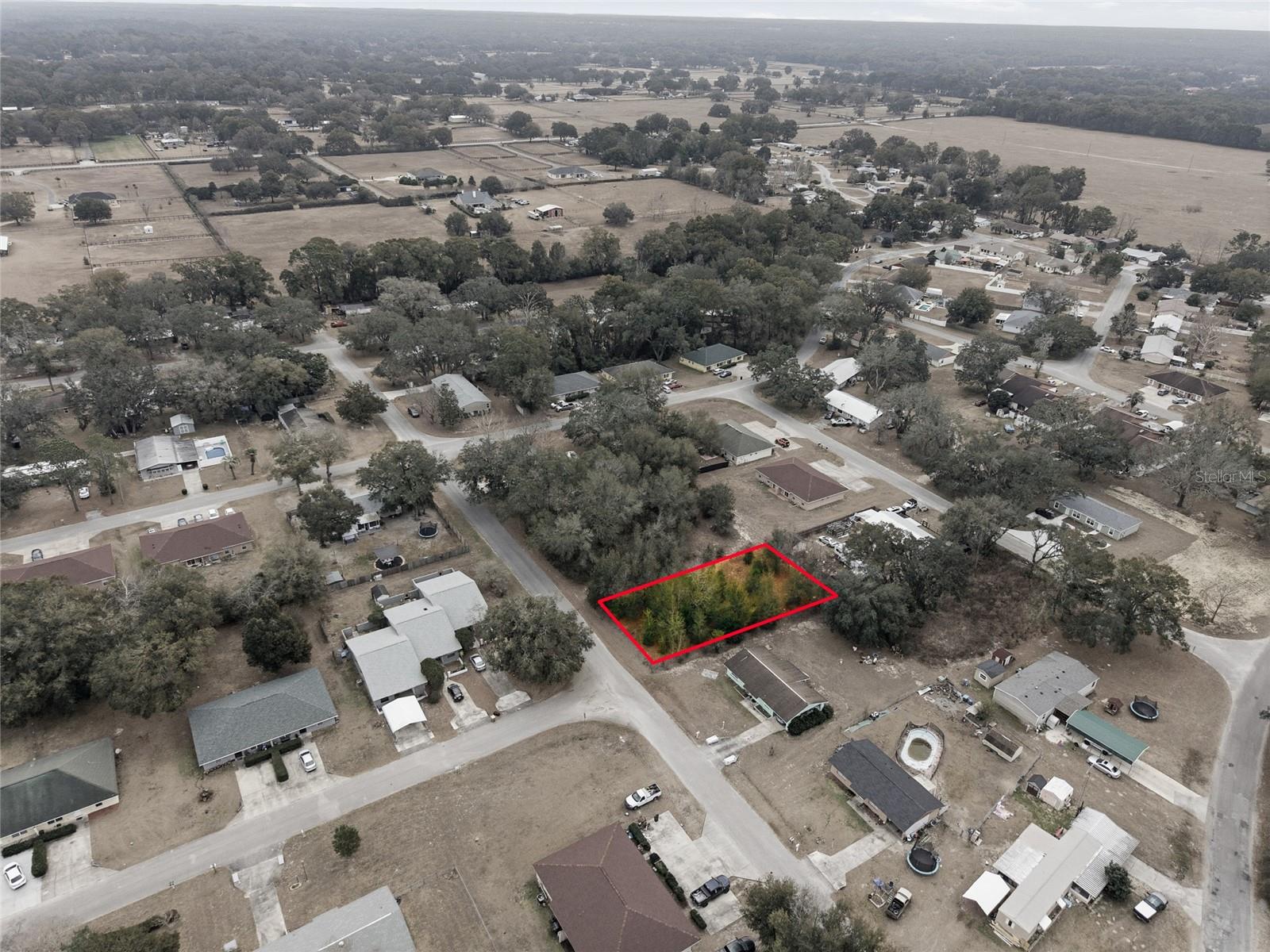 LEIGHTON ESTATES - Land