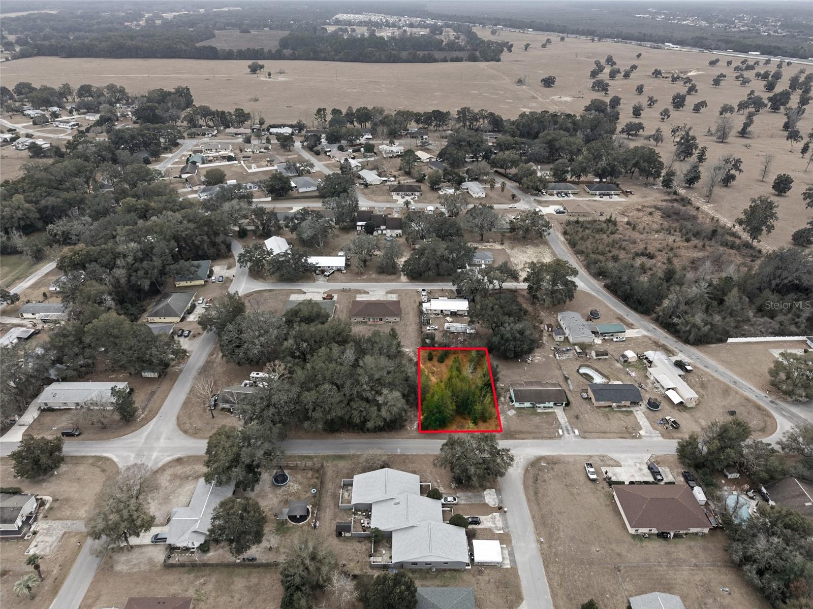 LEIGHTON ESTATES - Land