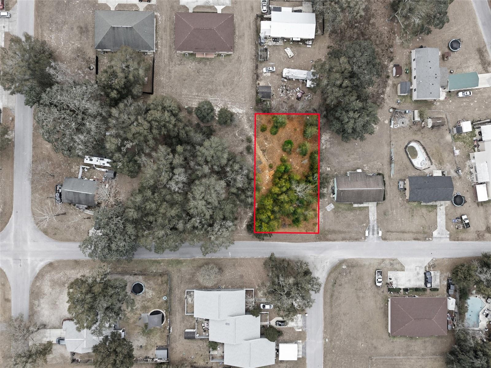 LEIGHTON ESTATES - Land